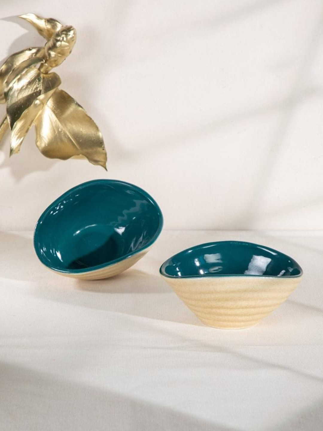 FREEDOM TREE Solaire Teal & Cream-Colored 2 Pieces Ceramic Serving Bowls