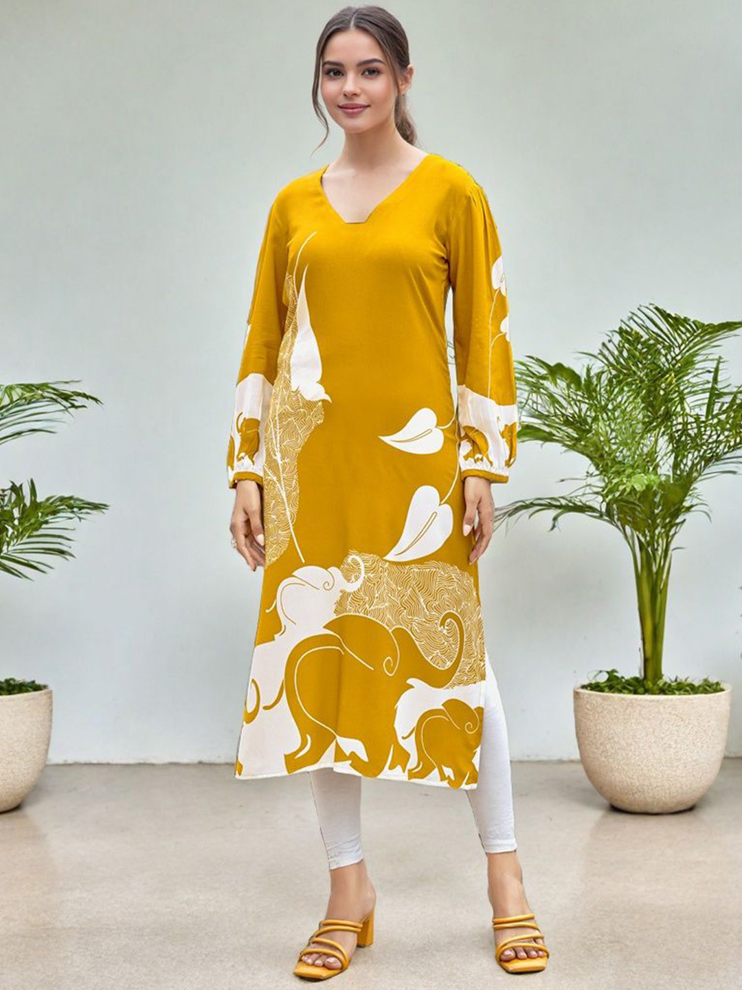 SZN Women Animal Printed Daily Straight Kurta