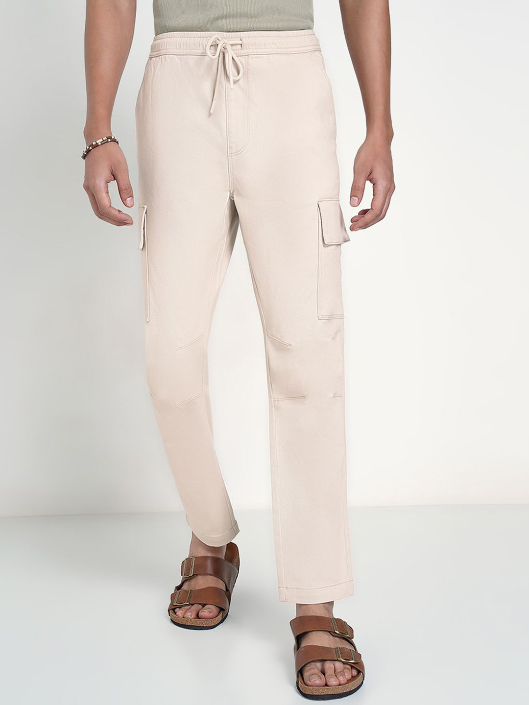 7 Alt by Pantaloons Men Slim Fit Easy Wash Cargos Trousers