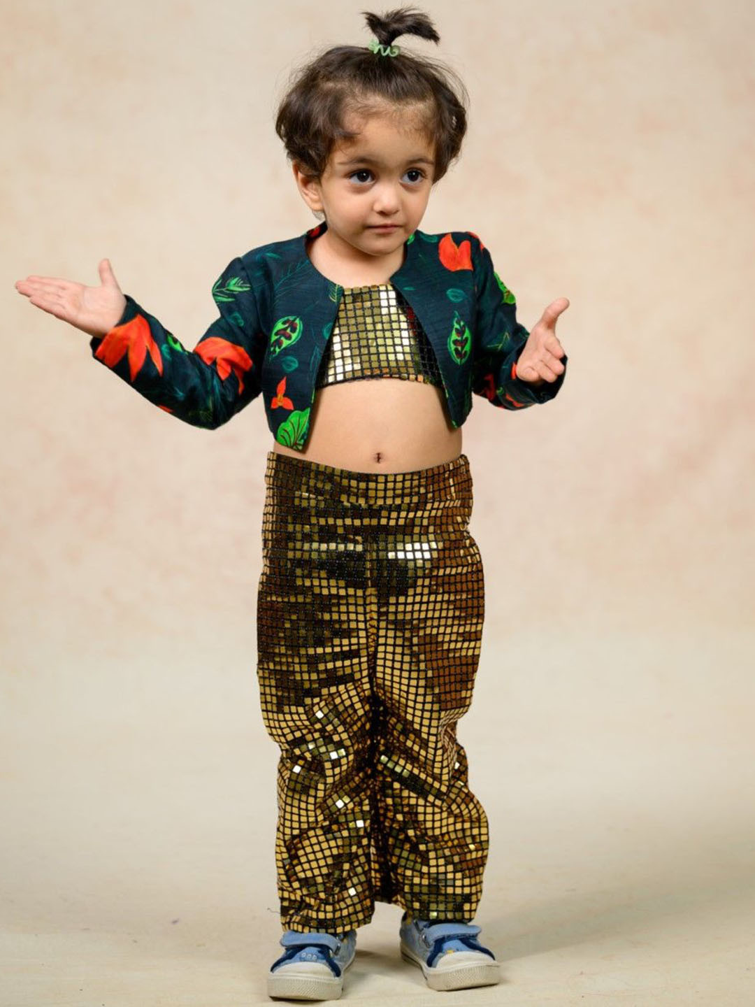 THETAA Girls Self Design Tube Top And Trousers With Jacket