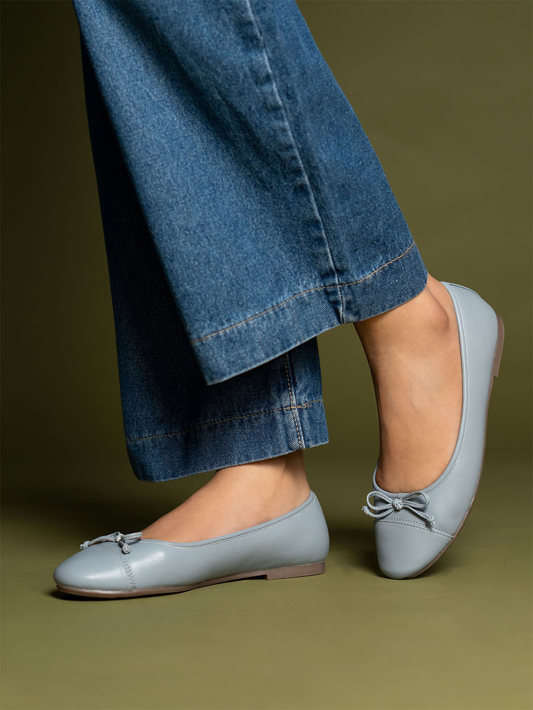 Theater Women Swans Blue Ballerinas