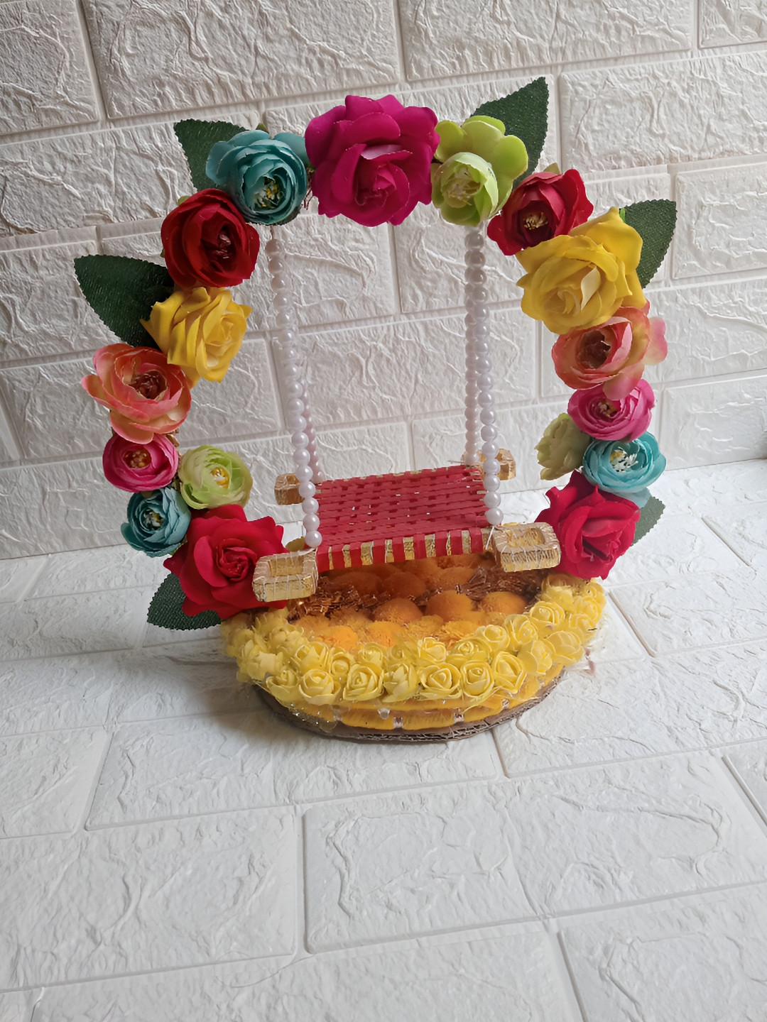 Sellplus Yellow & Red Embellished Krishna Janmashtami Jhula