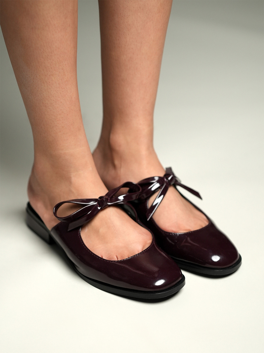 Theater Women Fling Burgundy Mary Janes
