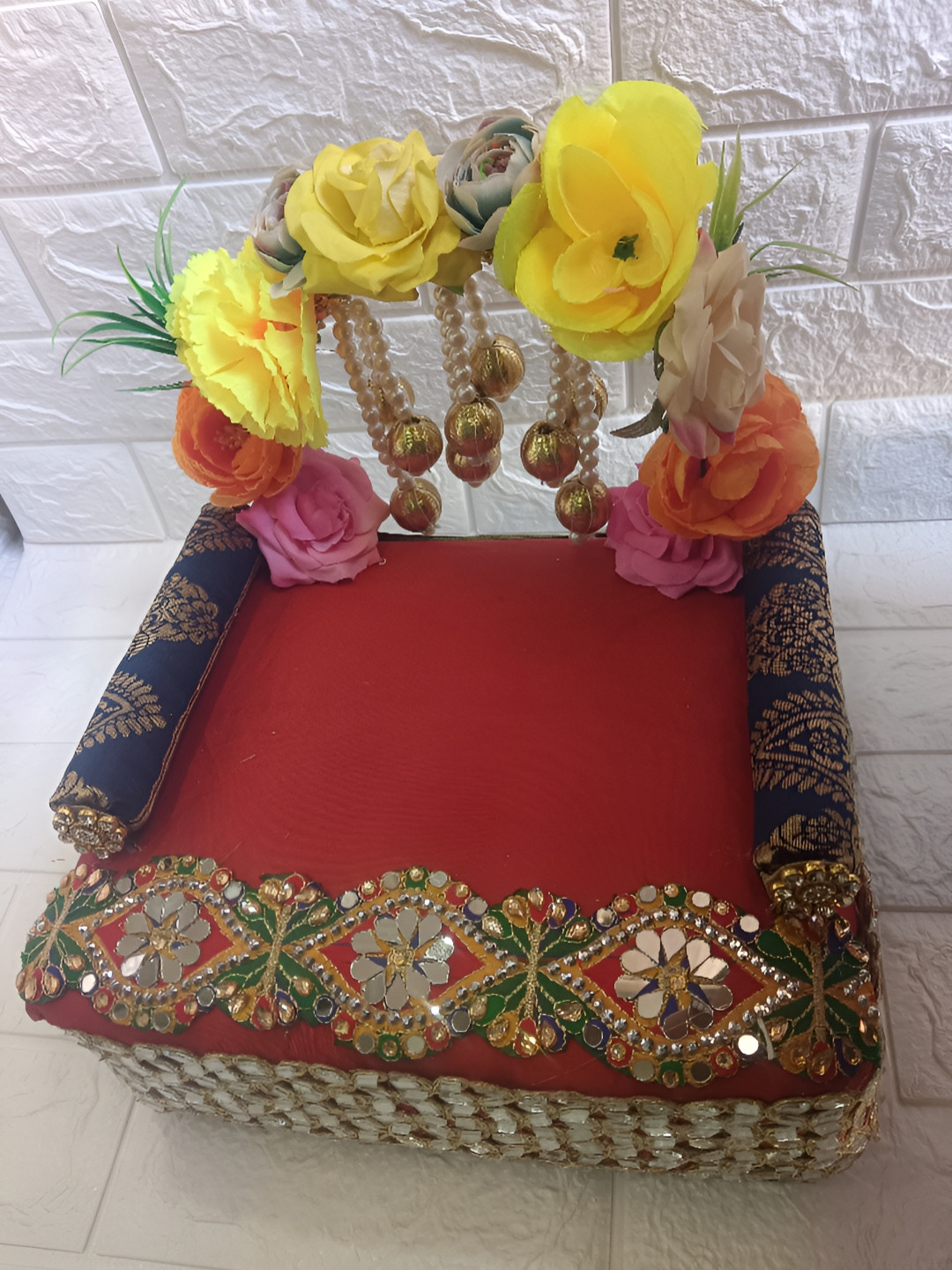 Sellplus Red & Yellow Embellished Singhasan For Place Any Idol Jhula