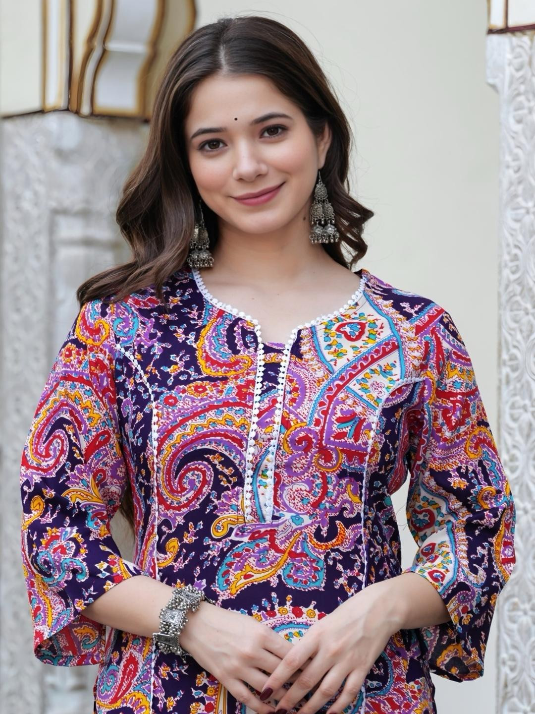 Tabeedah Women Paisley Printed Handloom Kurta