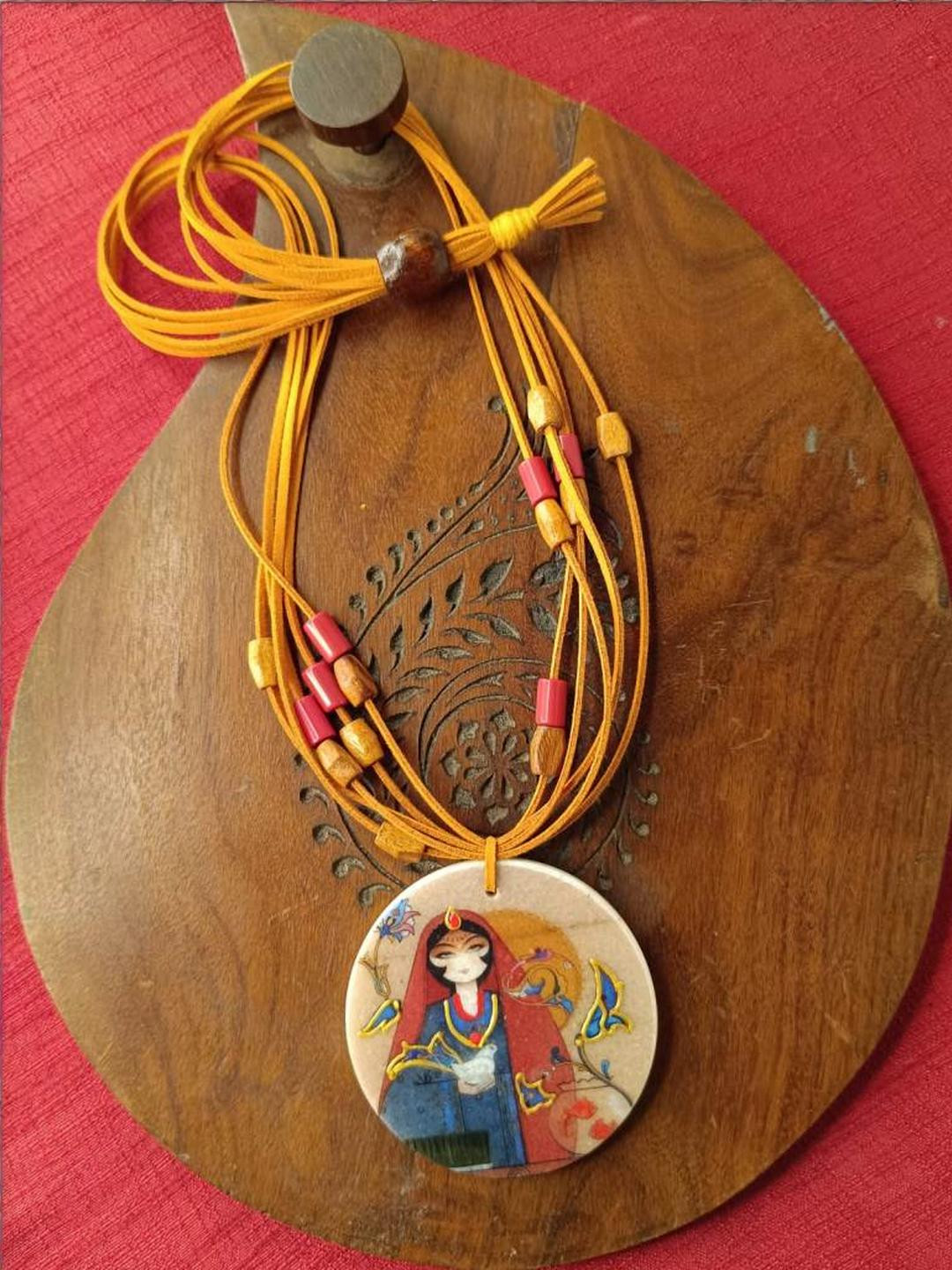 JewelSana Women Metal Sunstone Necklace