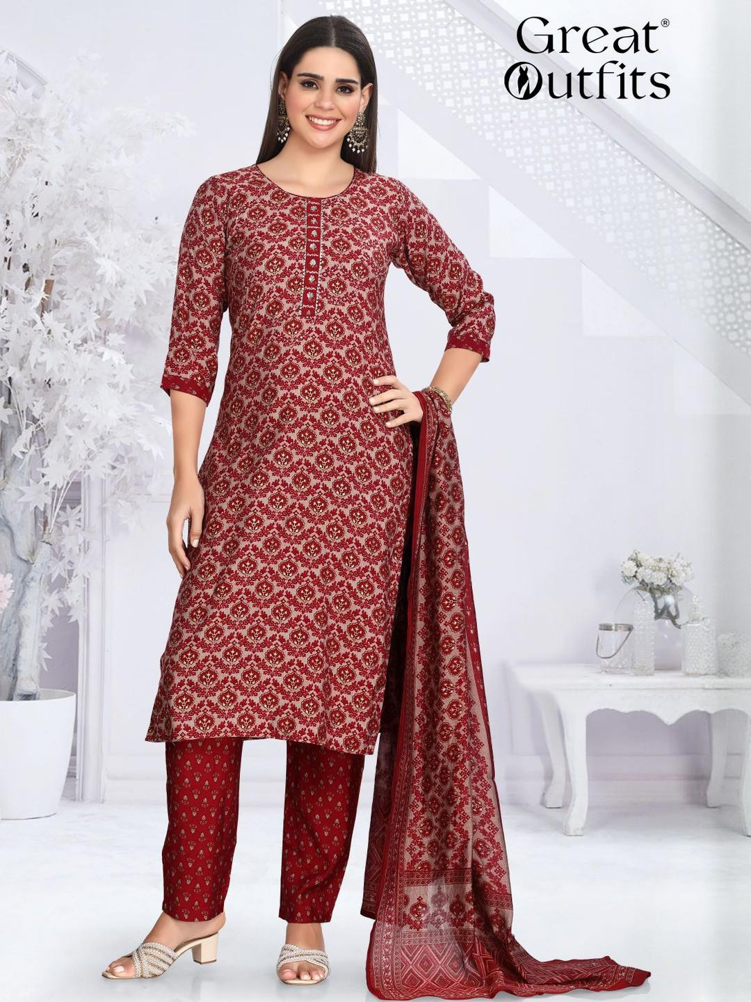 GREAT OUTFITS Women Maroon Linen Kurta Sets With Dupatta