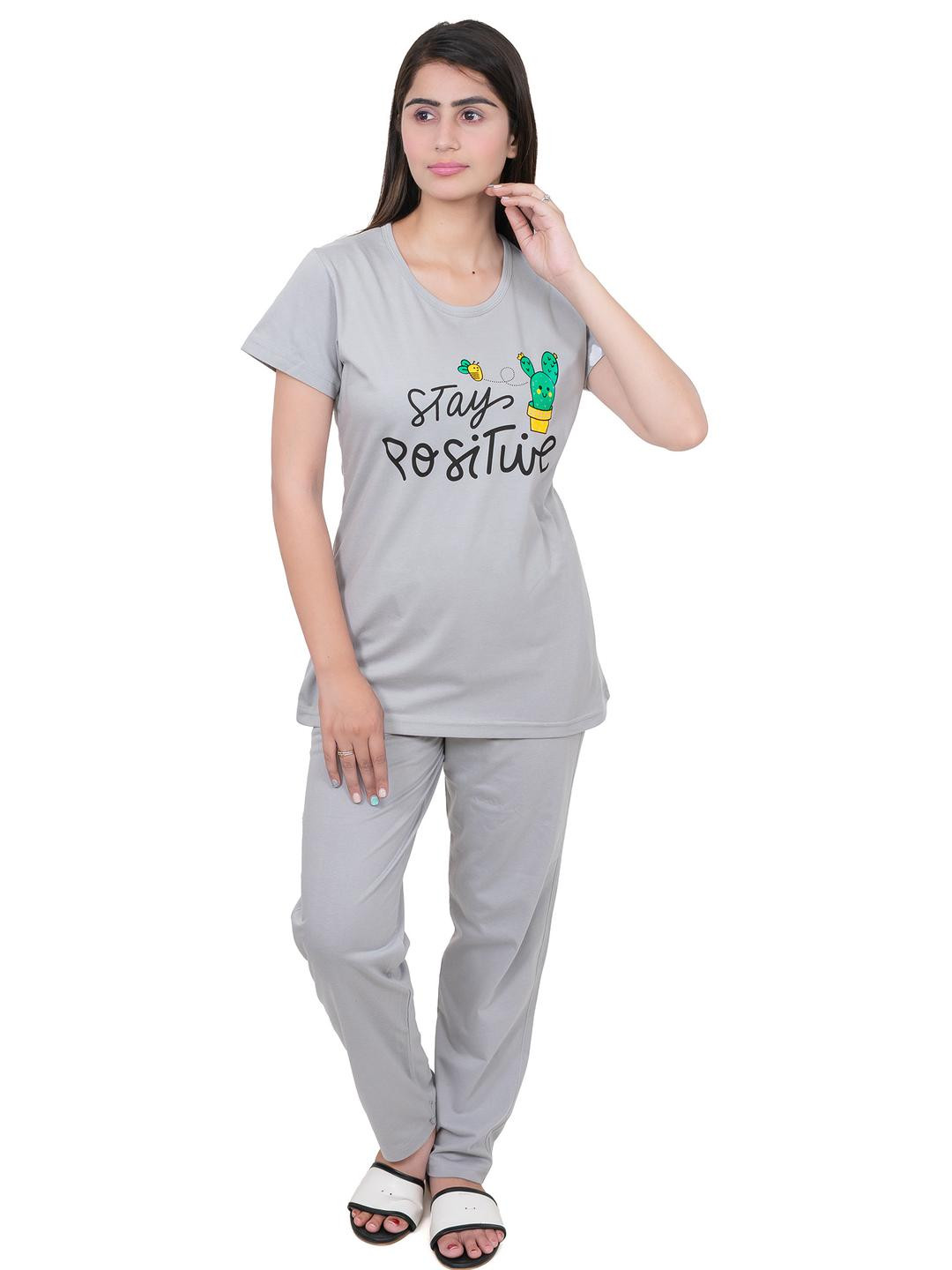 E-MAX Typography Printed Round Neck Night suit