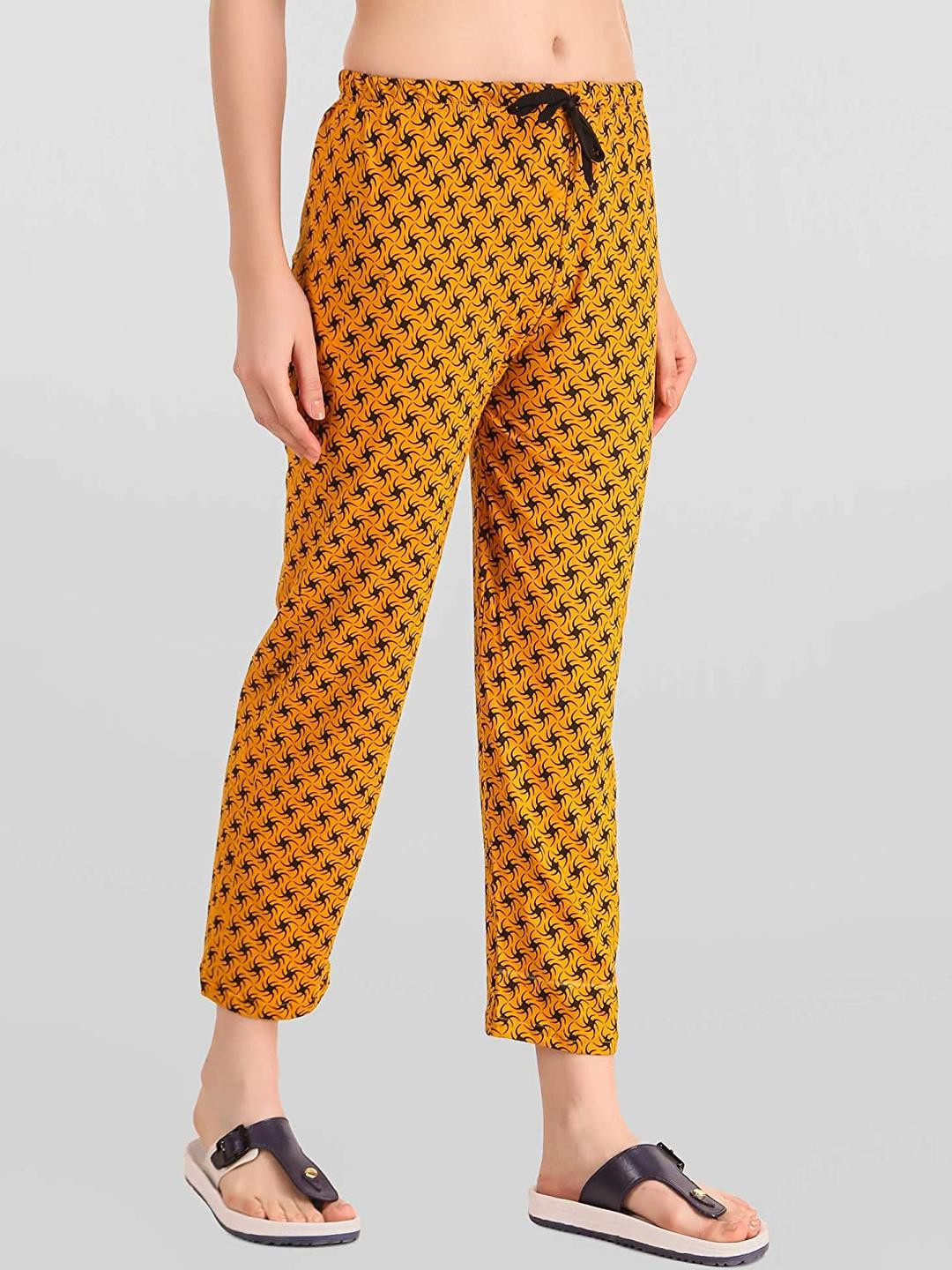 FIT N FAME Women Pack Of 2 Geometric Printed Soft Cotton Pyjamas