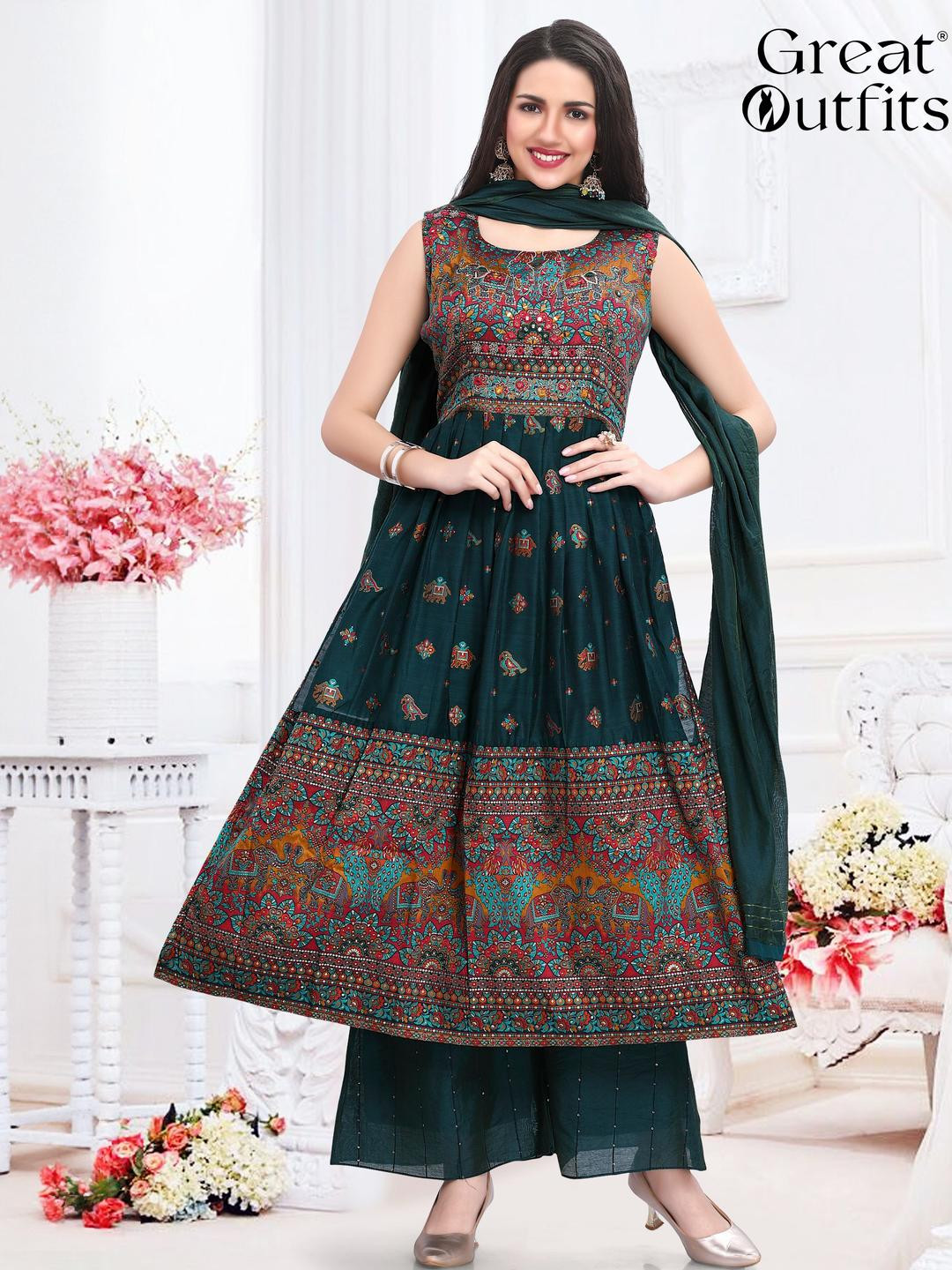 GREAT OUTFITS Women Green Pure Silk Kurta Sets With Dupatta