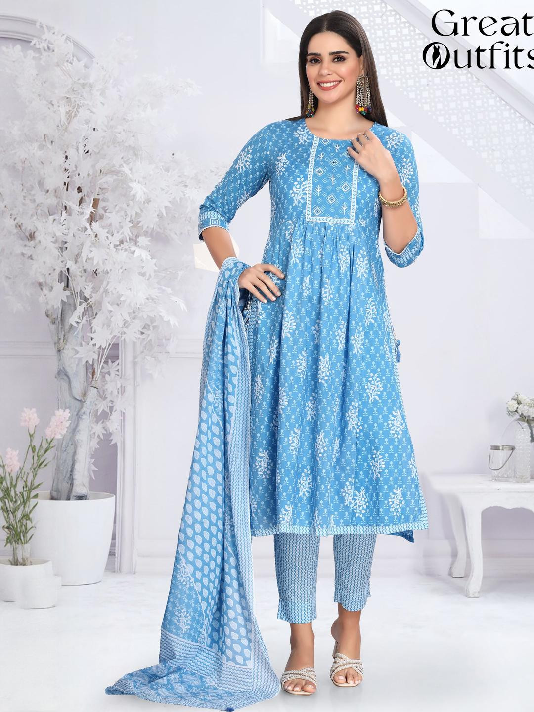 GREAT OUTFITS Women Blue Pure Cotton Kurta Sets With Dupatta