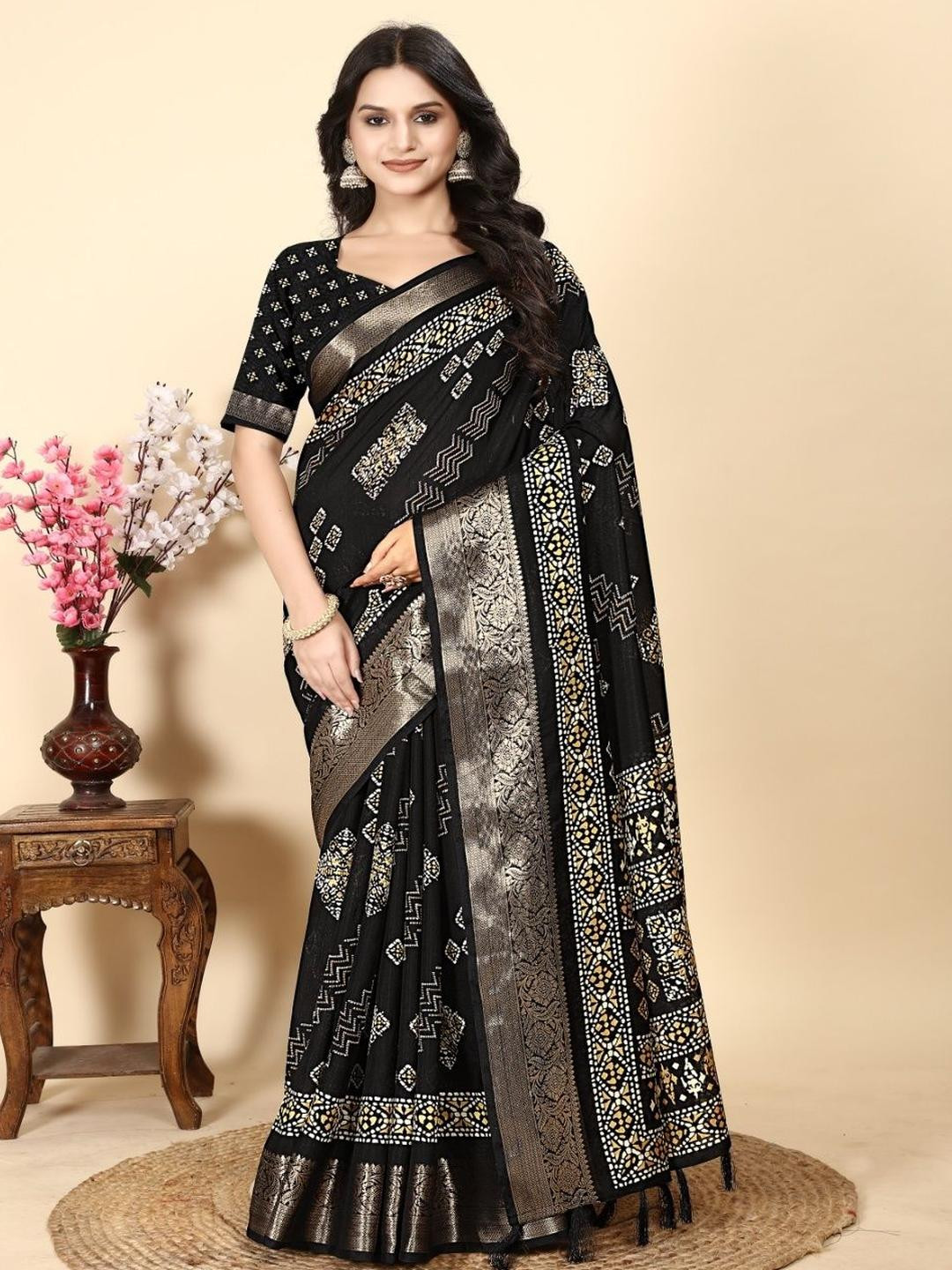 SSHAGUN LIFESTYLE Batik Printed Silk Cotton Saree With Blouse Piece