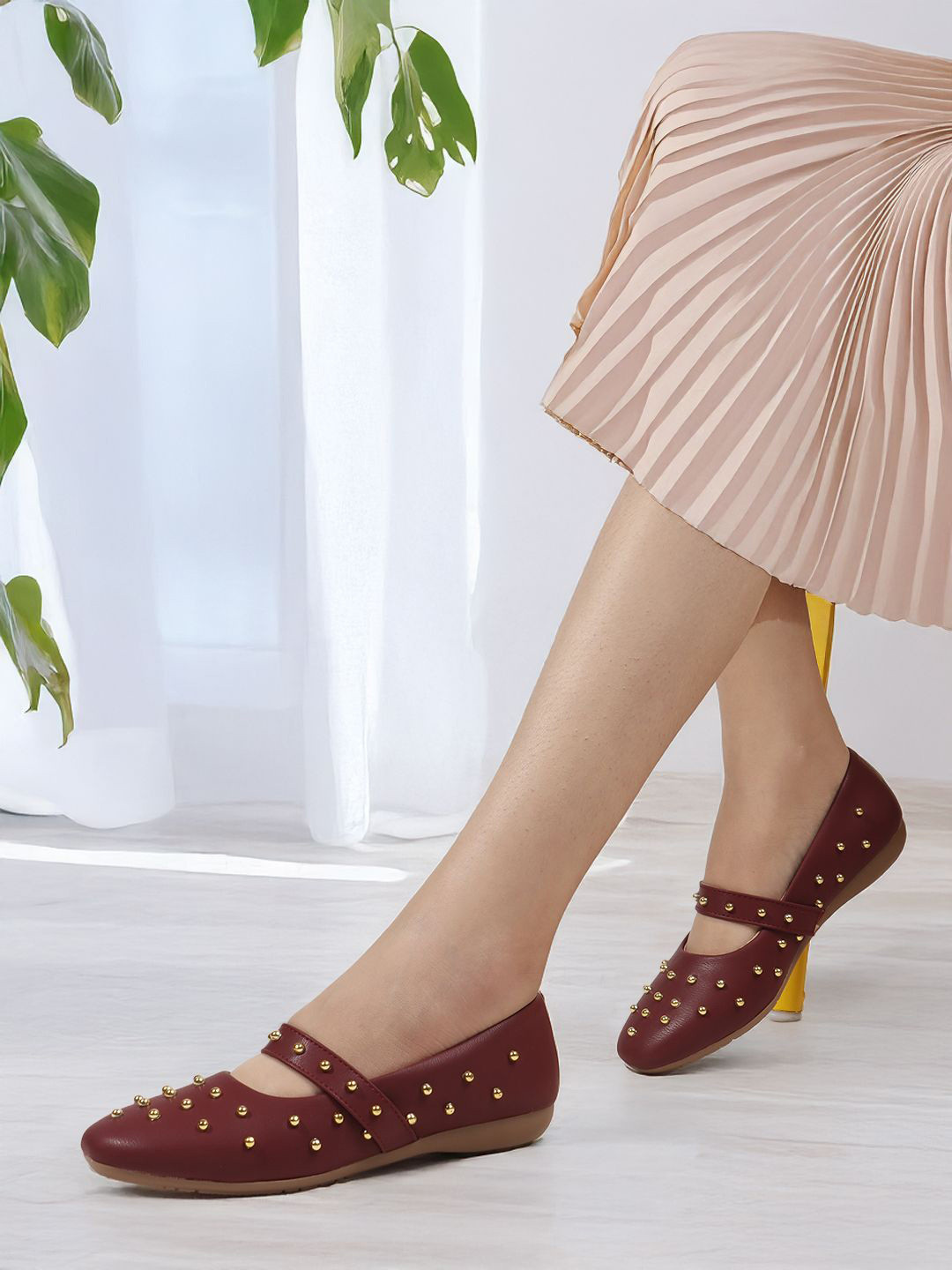 Lavie Women Textured Mary Janes With Western Embellished