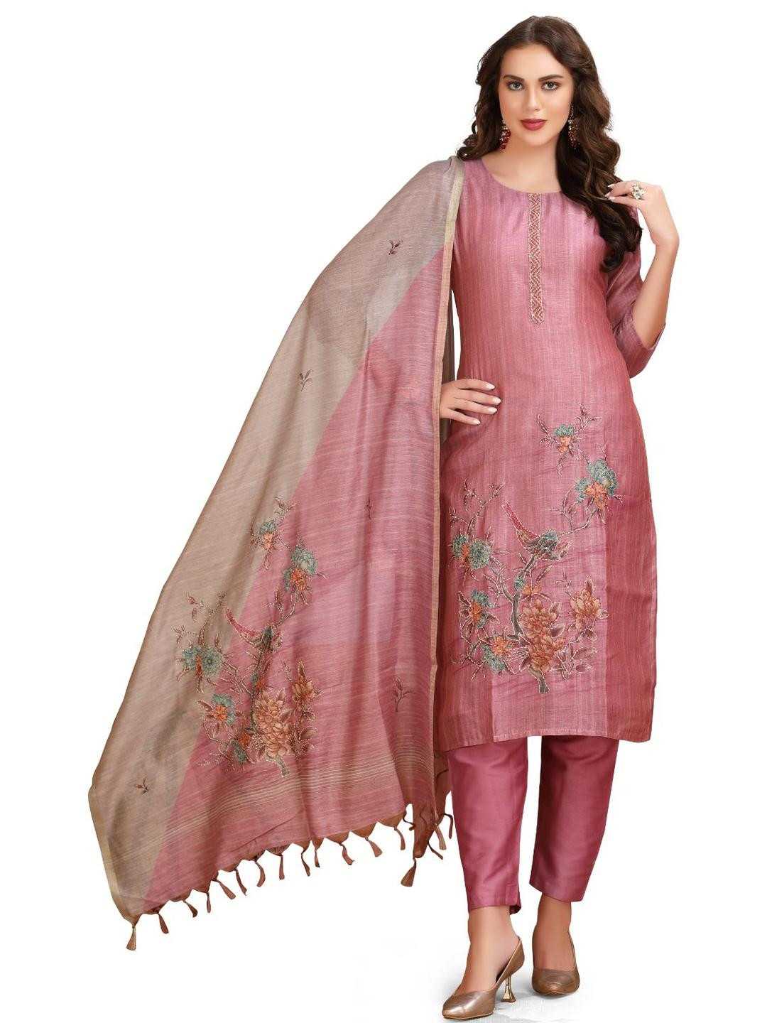 GREAT OUTFITS Women Pink Pure Silk Kurta Sets With Dupatta