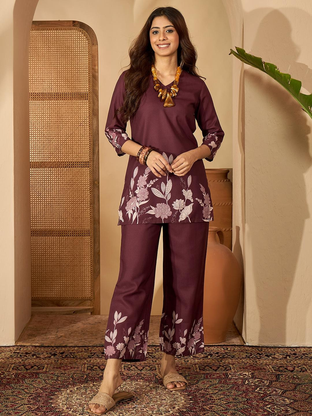 HERE&NOW Bandia Cotton Blend V-Neck floral printed coord set