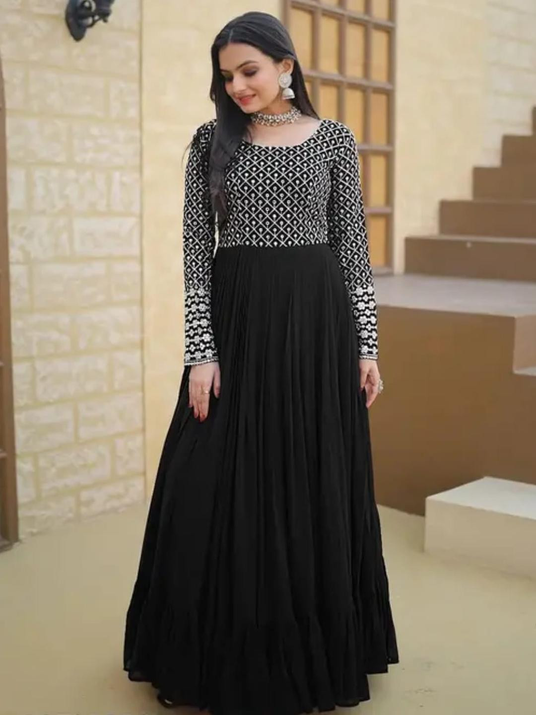 Fashion SAY Women Floral Embroidery Gown