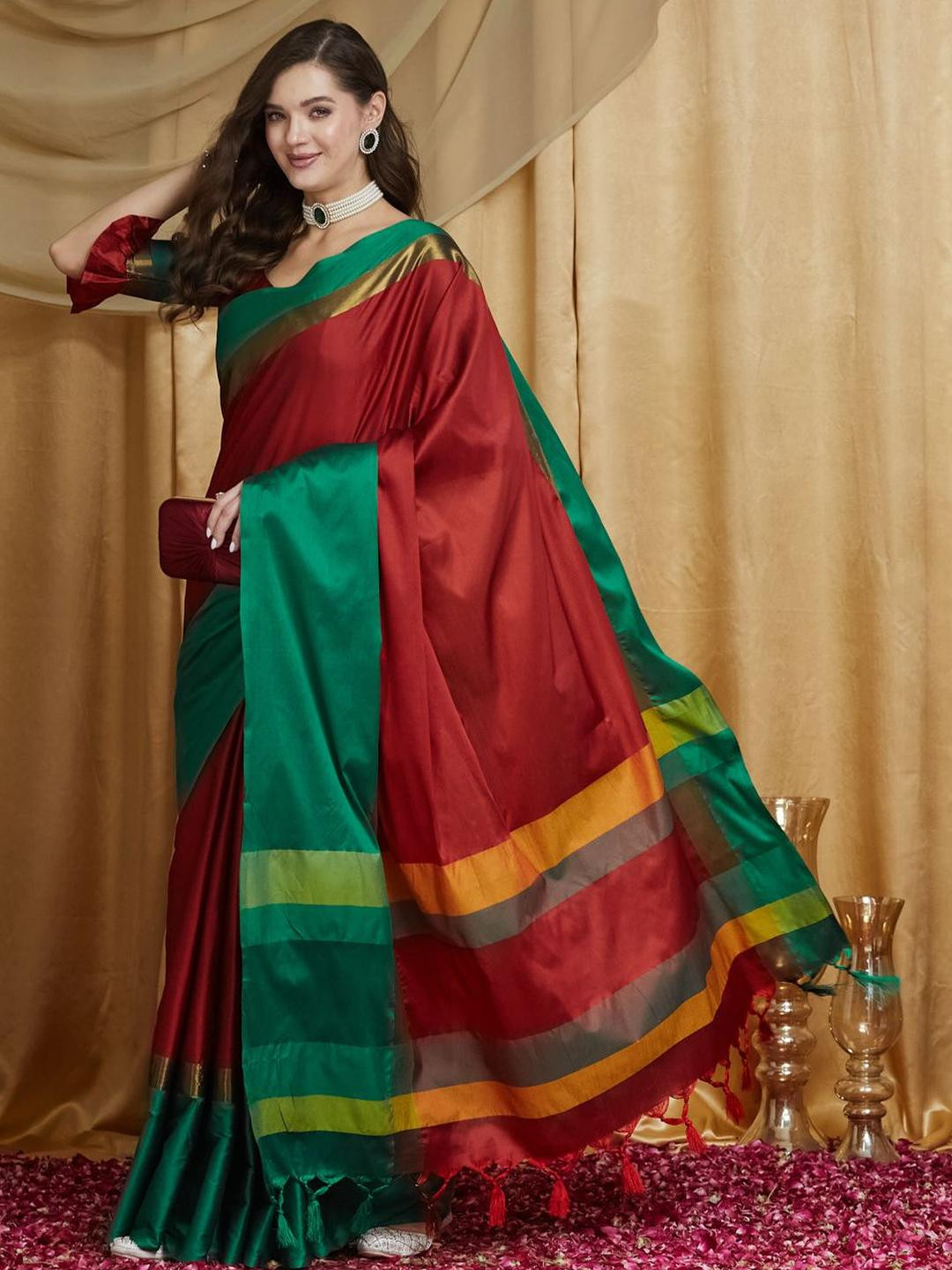KAVINDI Women Ethnic Woven Banarasi Silk Cotton Saree with Blouse Piece