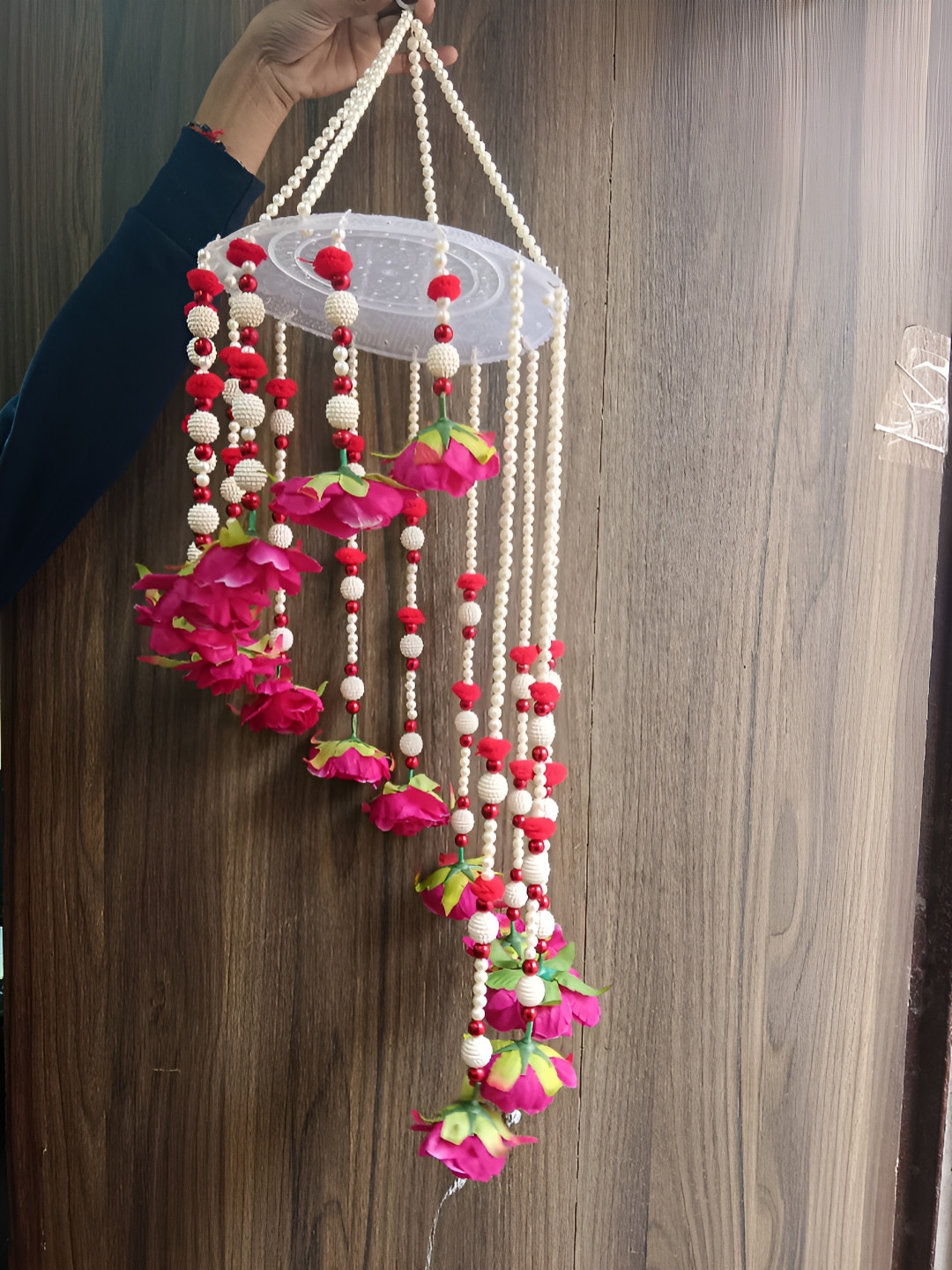 Sellplus Jhoomer White & Red Floral Wall Hangings