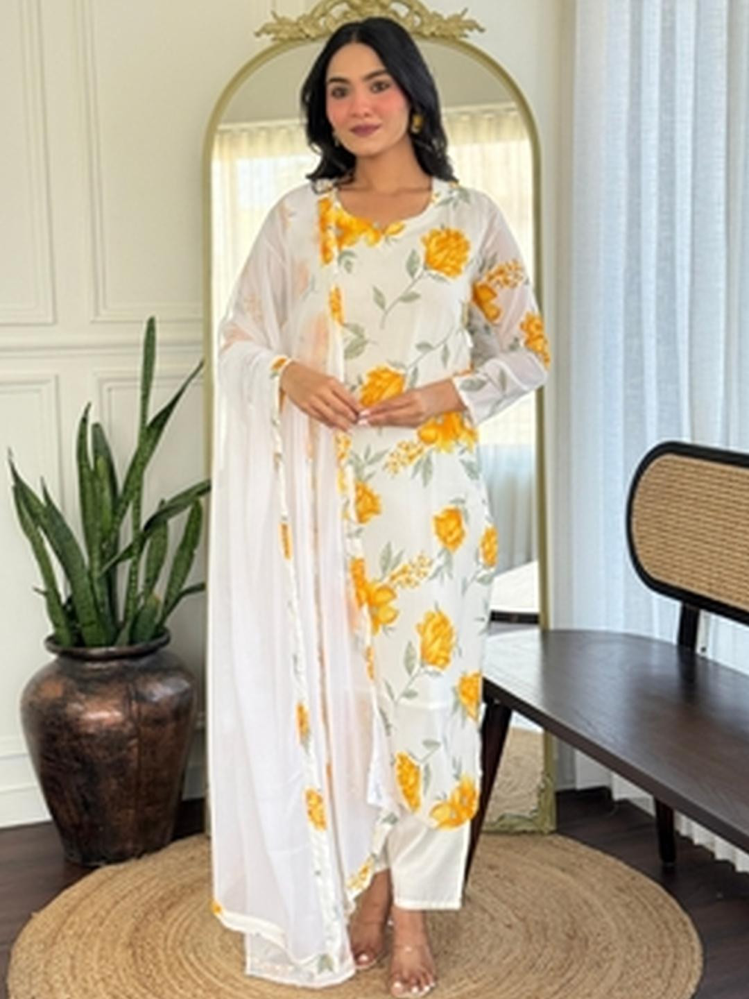 ATOXIC Women White Georgette Kurta Sets With Dupatta