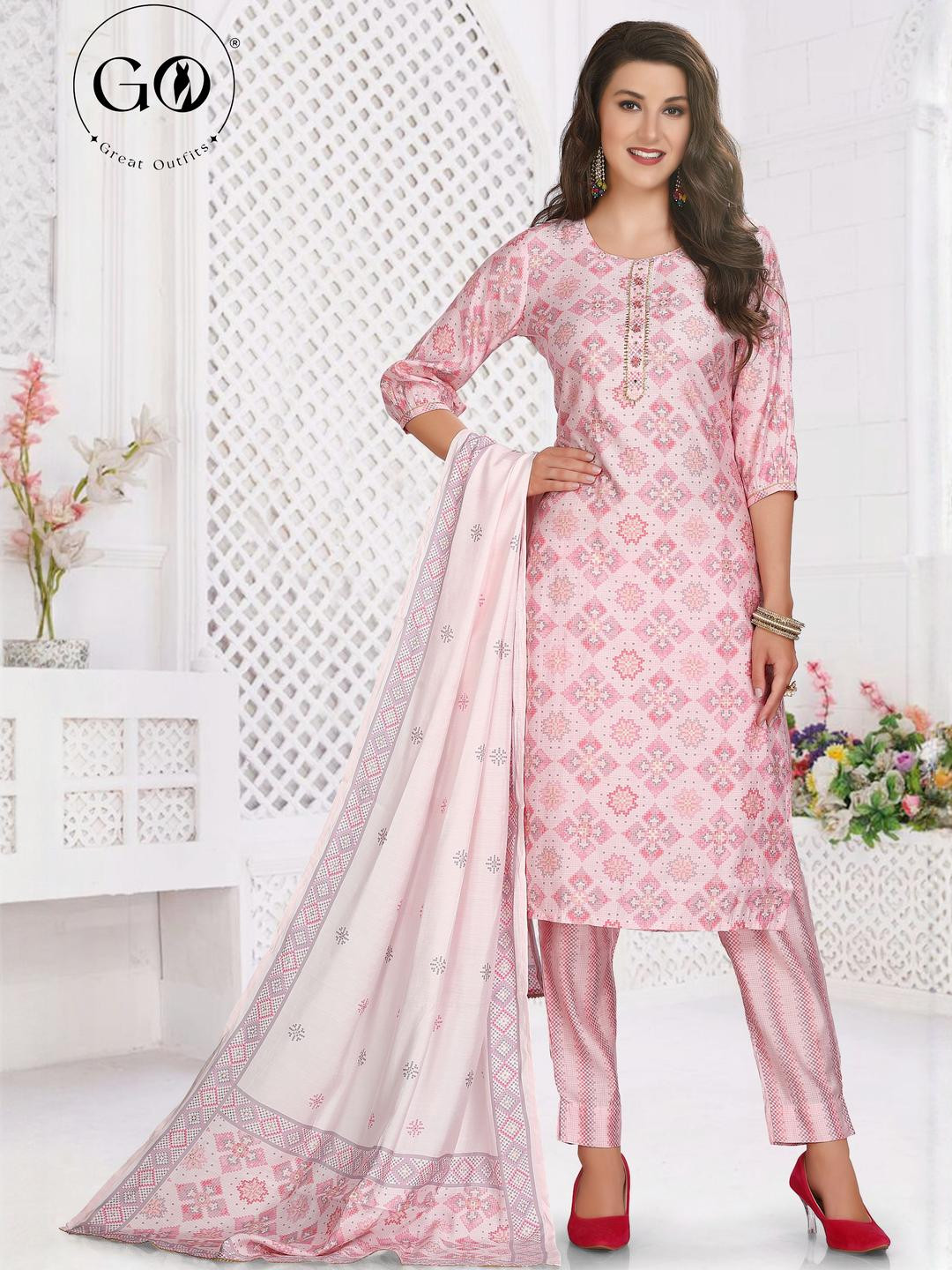 GREAT OUTFITS Women Pink Linen Kurta Sets With Dupatta