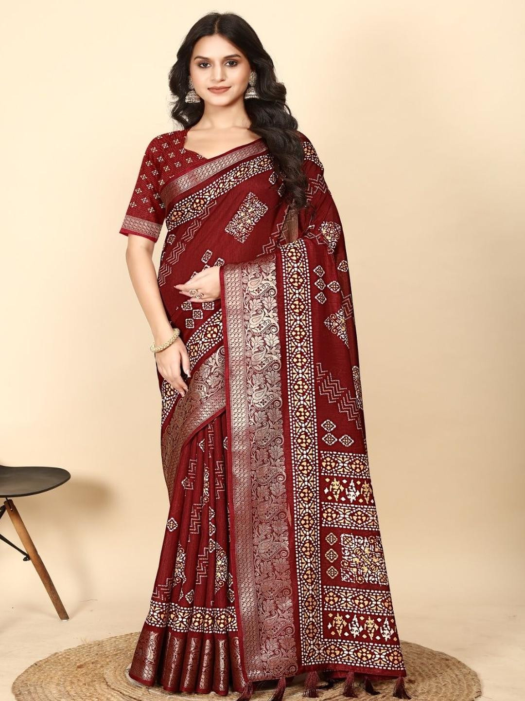 SSHAGUN LIFESTYLE Batik Printed Zari Bortder Saree