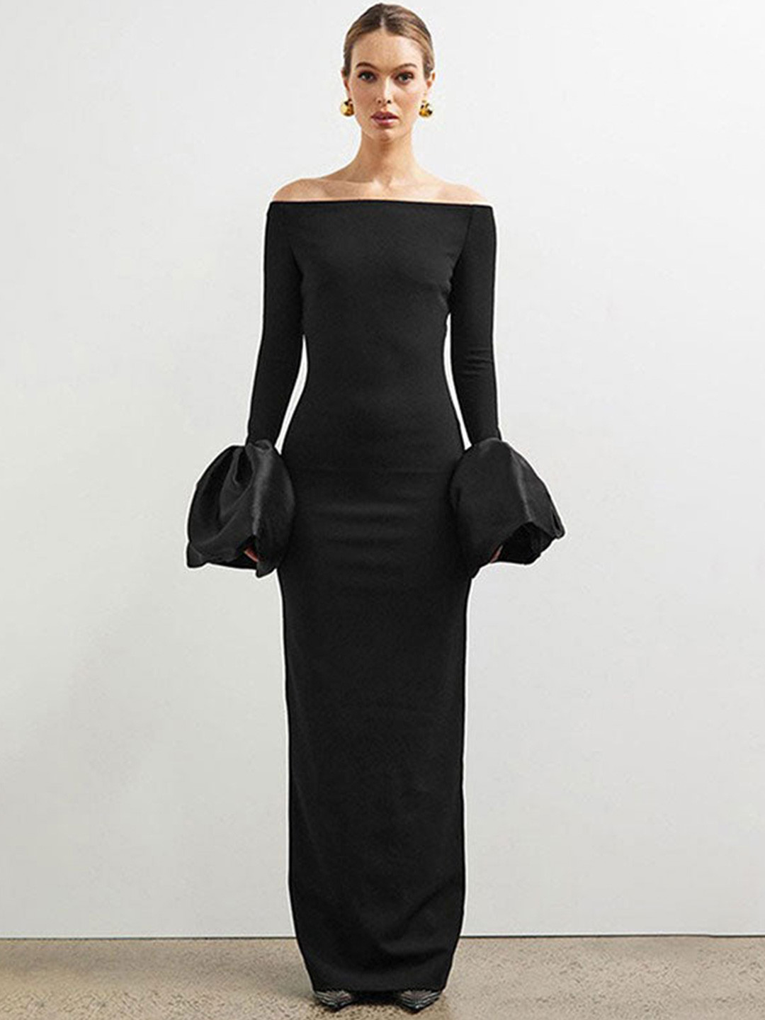 Outzidr Black Bardot Dress With Bell Sleeves