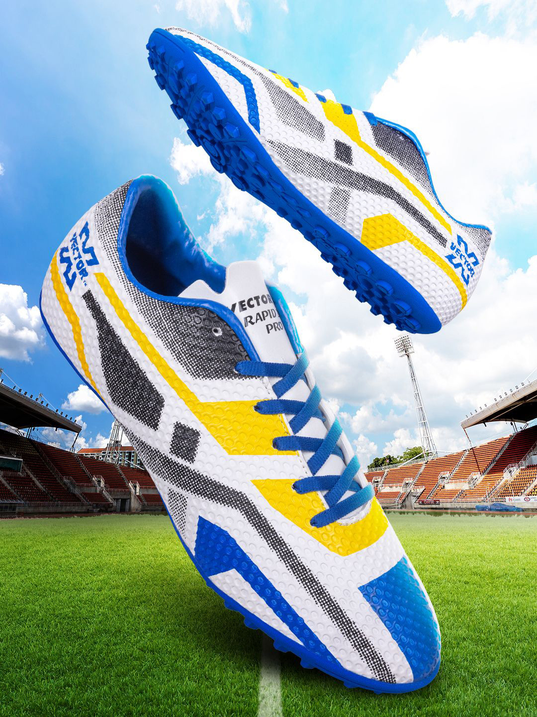 VECTOR X Men High-Top Football Non-Marking Sports Shoes