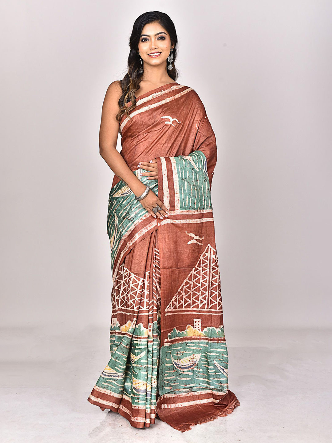 RAM SHYAM collection Ethnic Motifs Print  Saree
