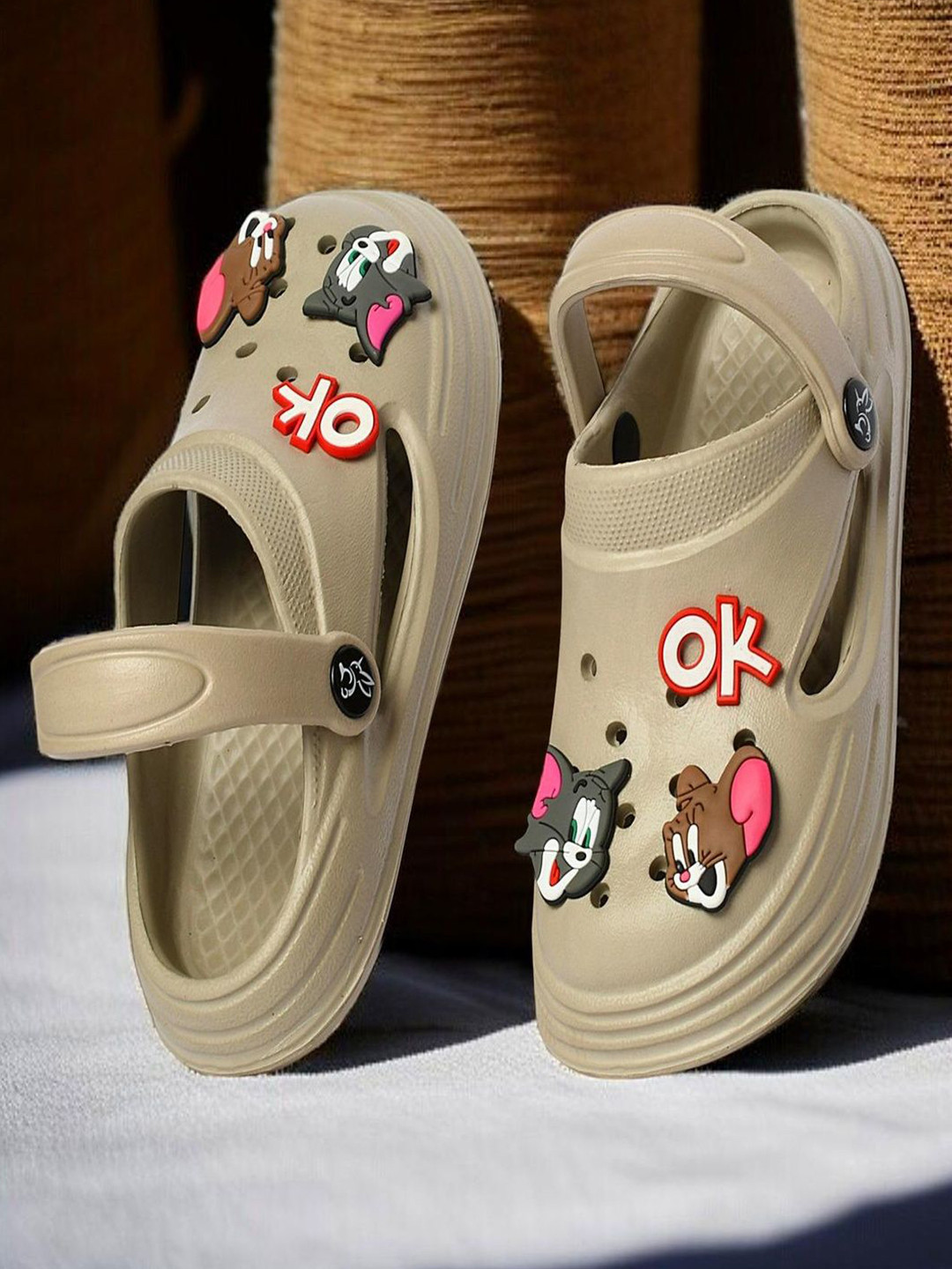 KIXSY Action Kids Tom & Jerry Self Design Clogs Flip Flops