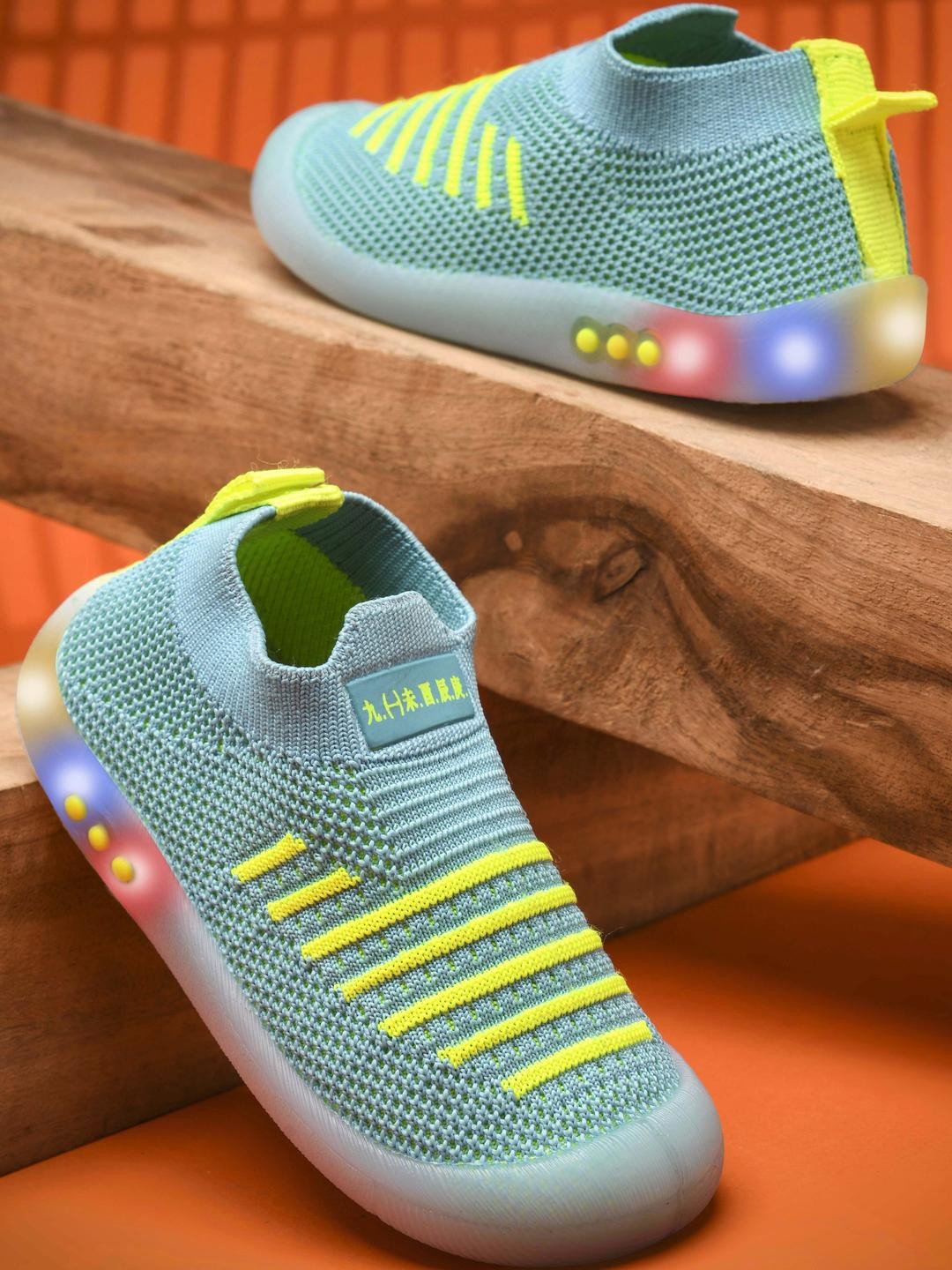 KATS Kids Slip-On LED Light Sneakers