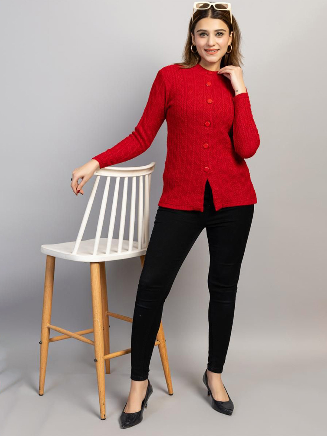Dart Line Women Round Neck Self Design Cardigan
