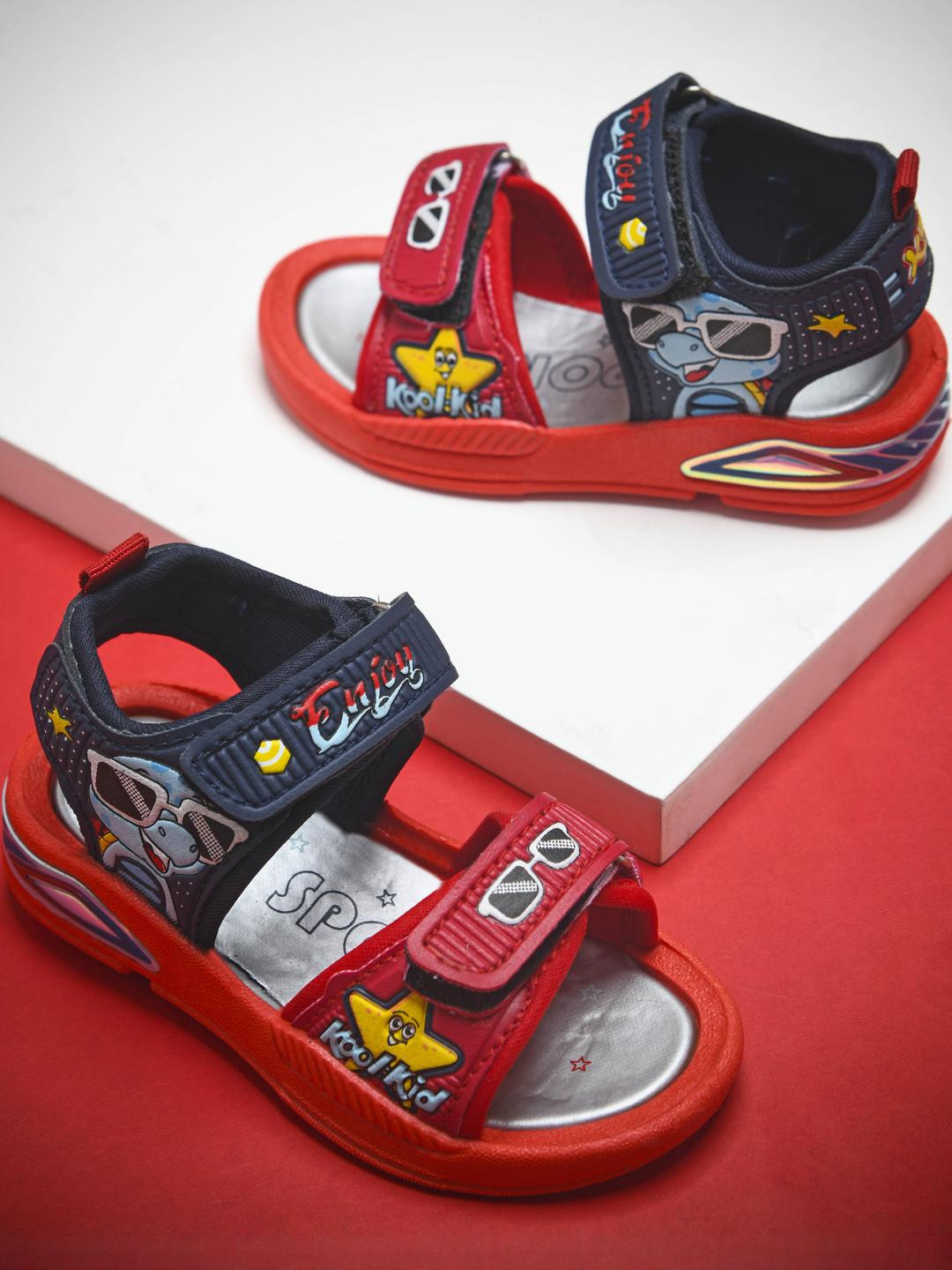 KATS Unisex Kids Red Chu Chu Sound Musical Sandal