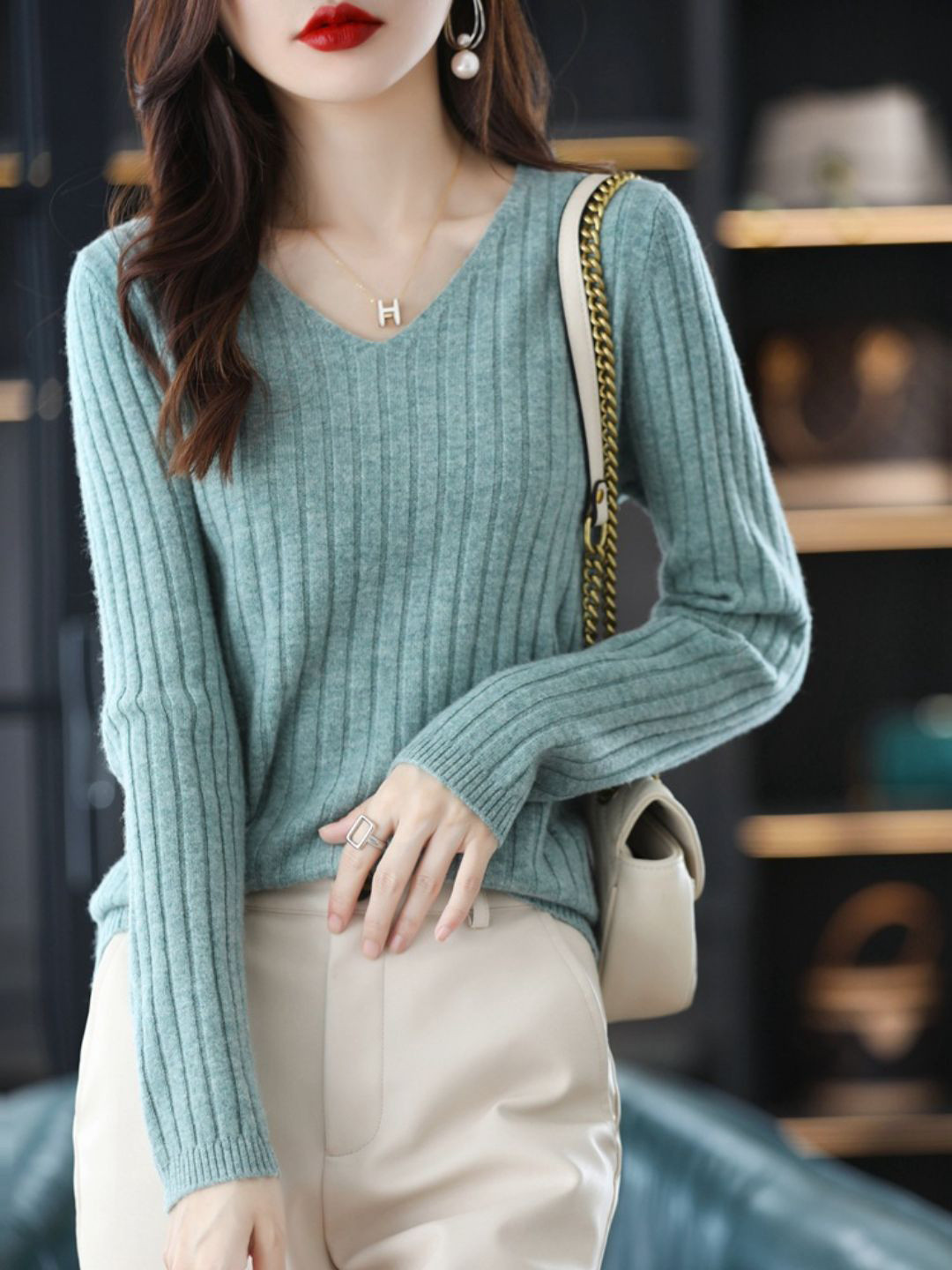 bebe Women Ribbed V-Neck Long Sleeve Knit Top