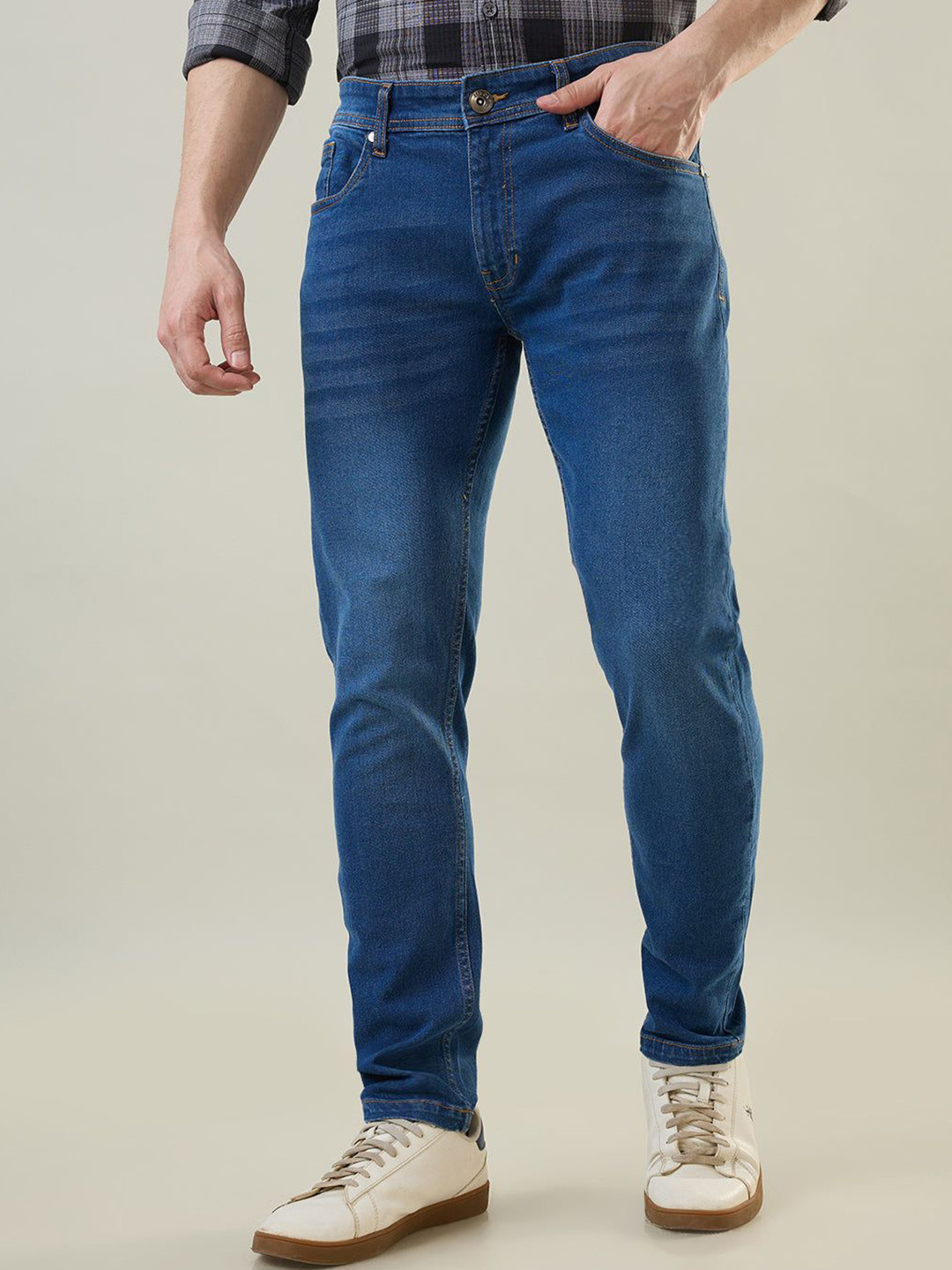 TIM PARIS Hugo Men Original Skinny Fit Mid-Rise Light Fade Stretchable Jeans