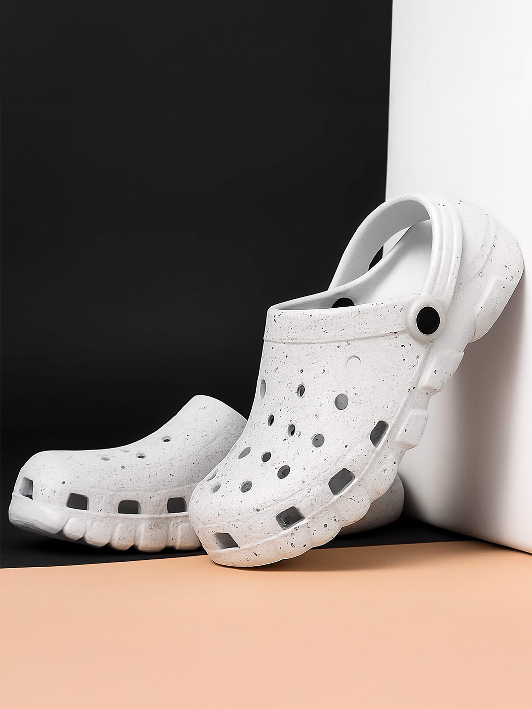 rishXation RX8 Men Clogs Flip Flops