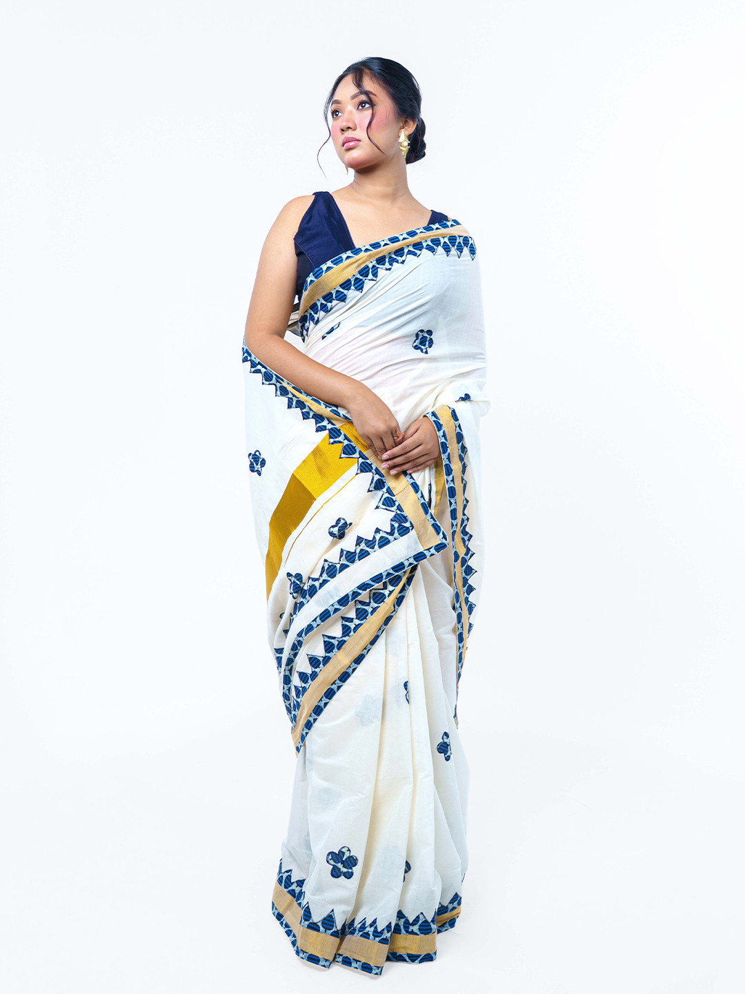 SREYA SAMANTA Floral Pure Cotton Taant Saree