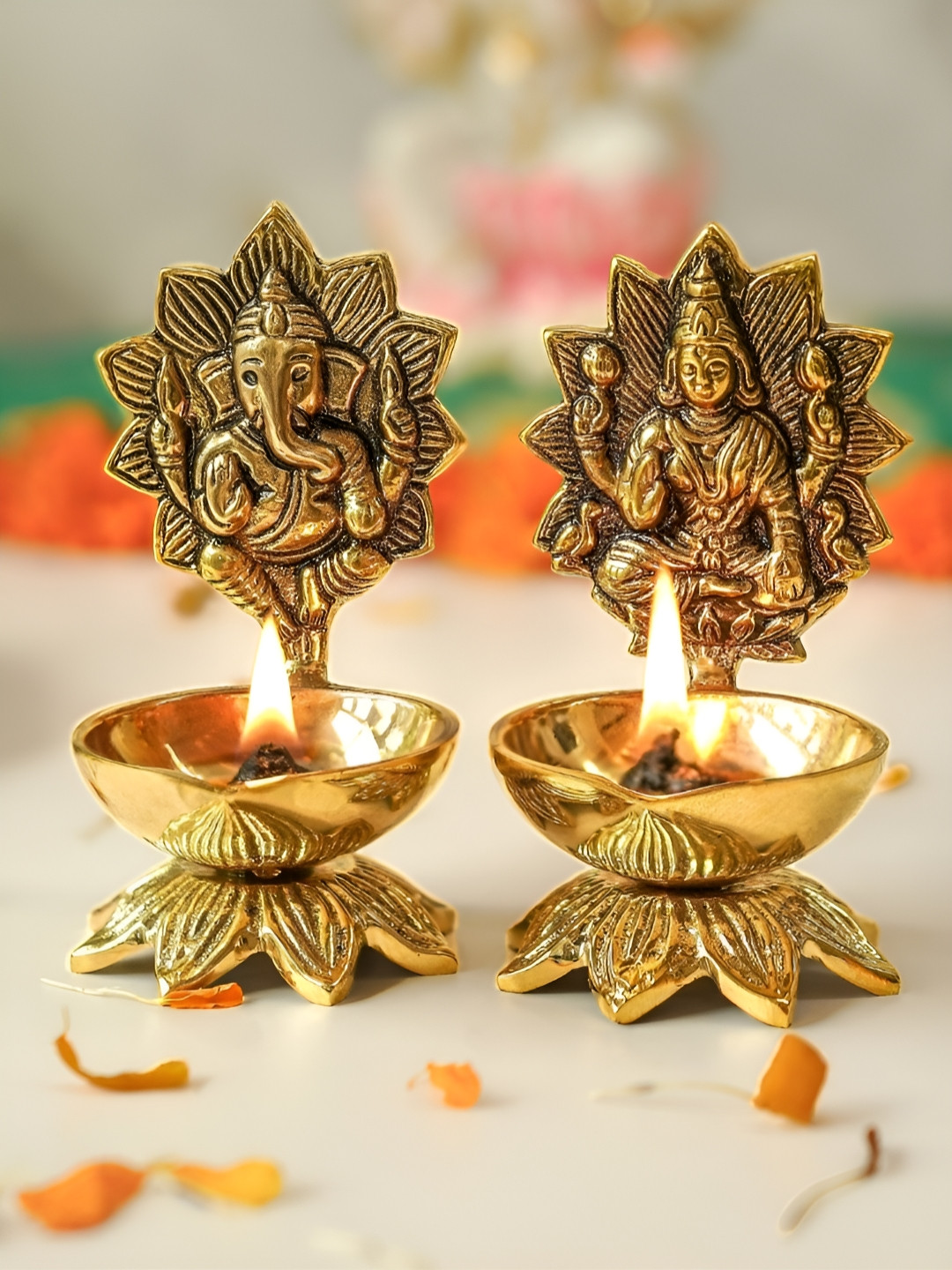 BEHOMA Gold 2 Pieces Gold-Plated Lakshmi Ganesh Diyas
