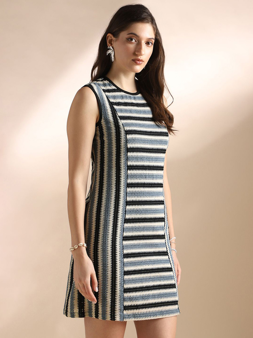 Globus Women Blue Round Neck Straight Hem Mini Sheath Crochet Dress