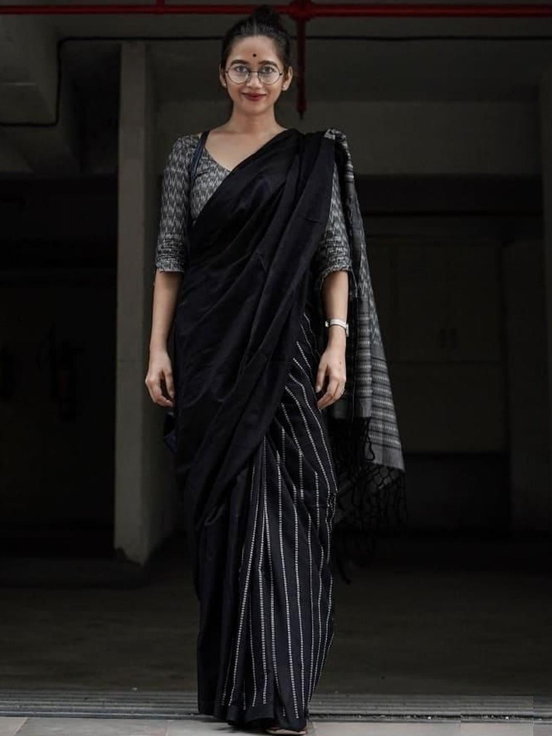 Parampara Ethnic Banarasi Saree With Impressive Blouse Piece