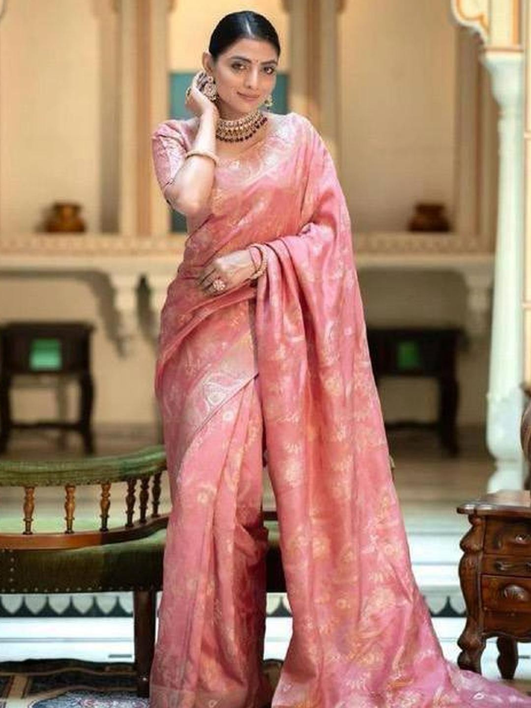 GHAN SALS Ethnic Motifs Zari Silk Blend Kanjeevaram Saree