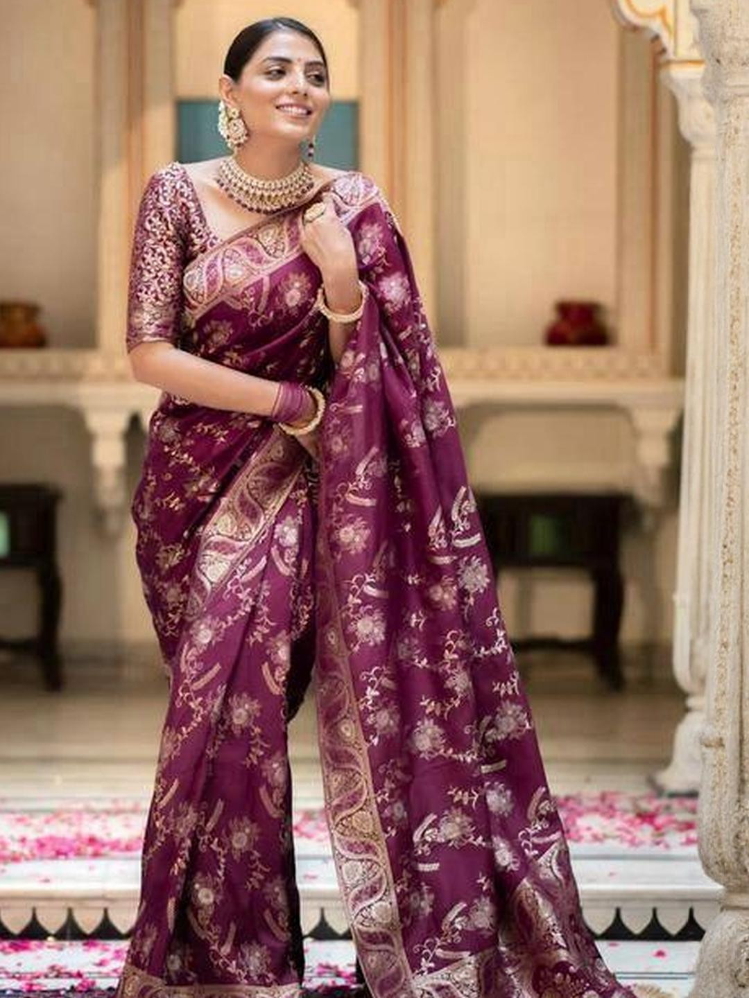 GHAN SALS Magenta Ethnic Motifs Zari Silk Blend Kanjeevaram Saree