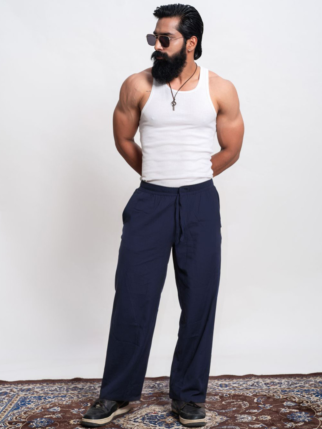 Me Craft Men Sleek & Comfort-Driven Mid-Rise Cotton Trousers