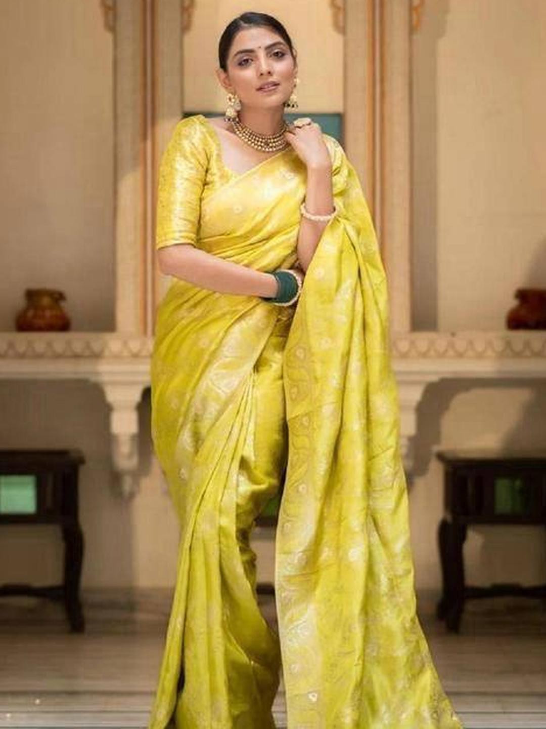 GHAN SALS Women Yellow Ethnic Motifs Zari Silk Blend Kanjeevaram Saree With Blouse Piece