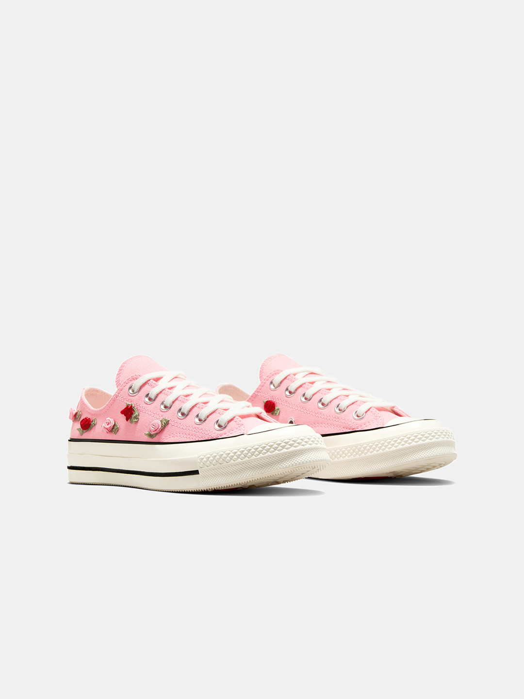 Converse Women Chuck 70 Roses Canvas Low Top Sneaker