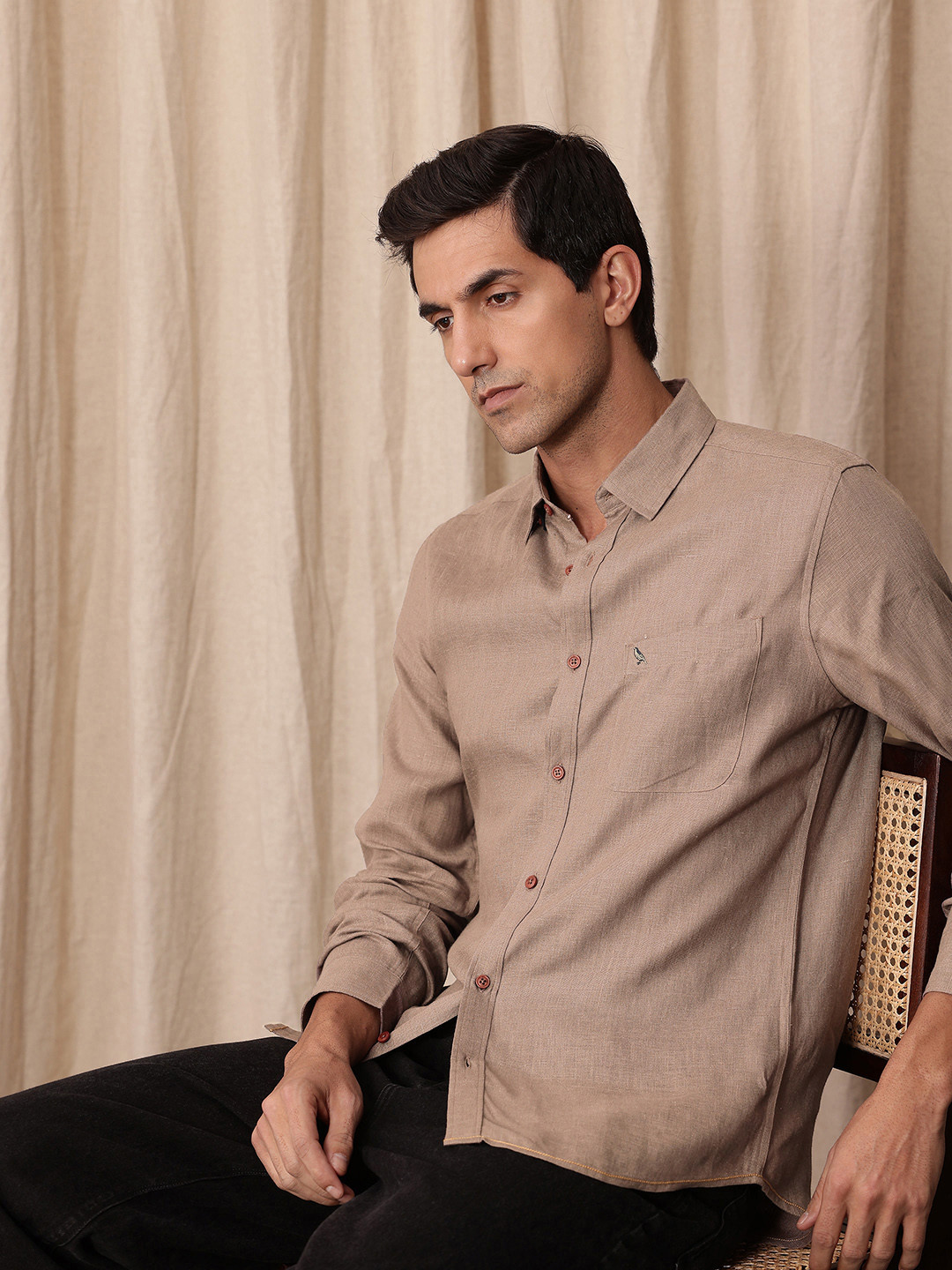 Mr Bowerbird Men Standard Tailored Fit Pure Linen Casual Shirt