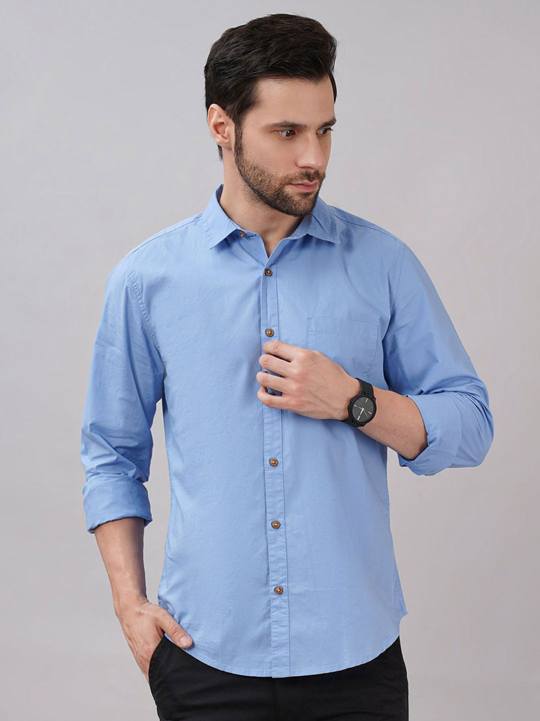 Sand Dunes Men Solid Spread Collar Casual Shirt