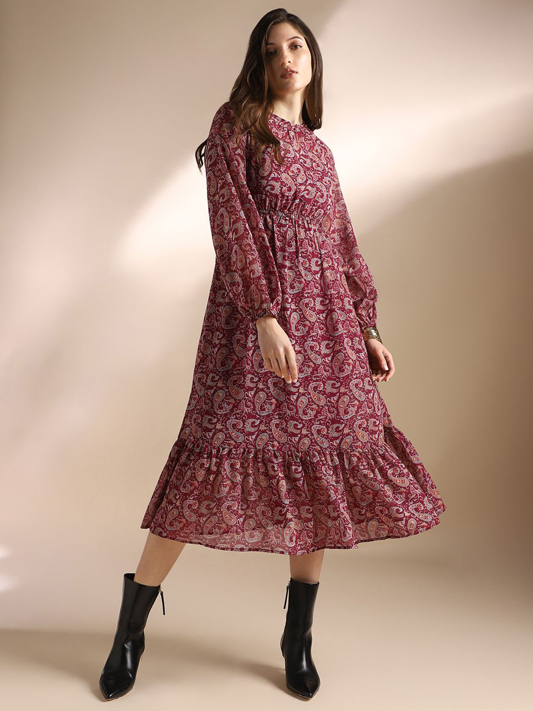 Globus Women Paisley Printed Bishop Sleeves Gathered & Pleat Tiered Fit & Flare Midi Dress