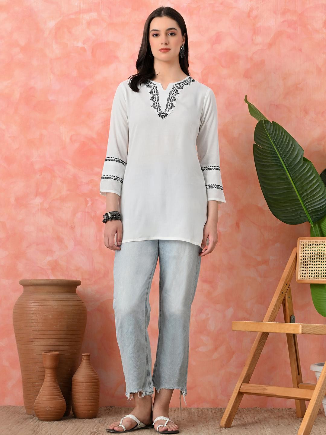 EMICA Women Floral Embroidered V-Neck Short Kurti