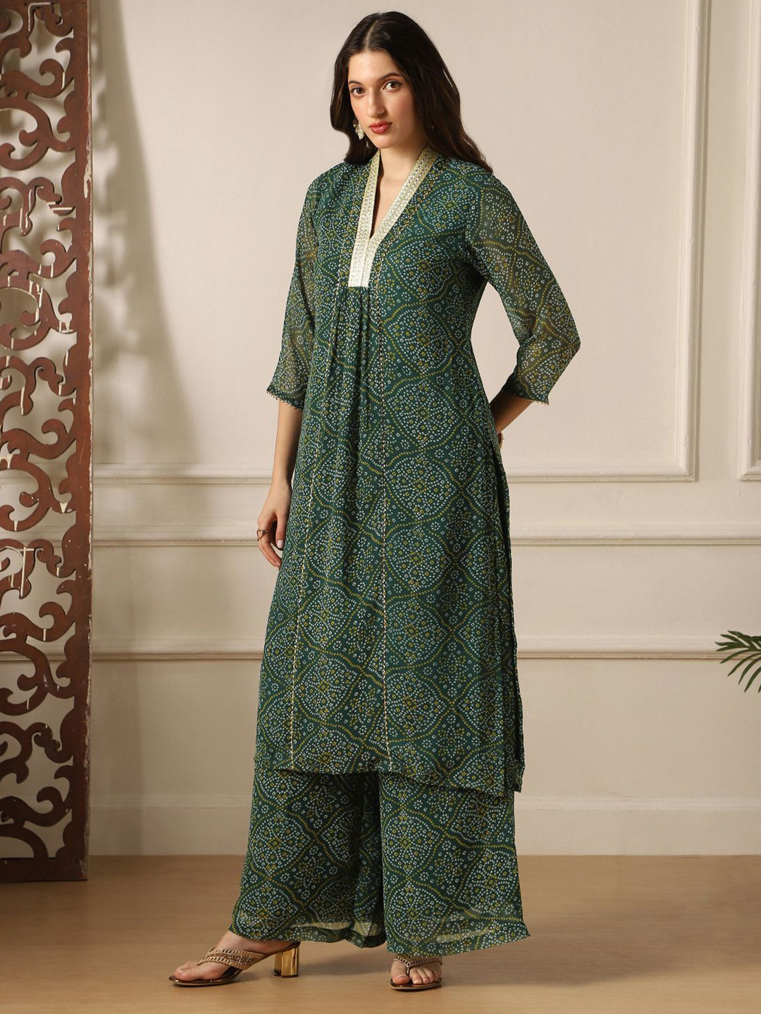 Globus Women Zari V-Neck Bandhini Print Panelled Gotta Lace A-Line Kurta &Palazzo