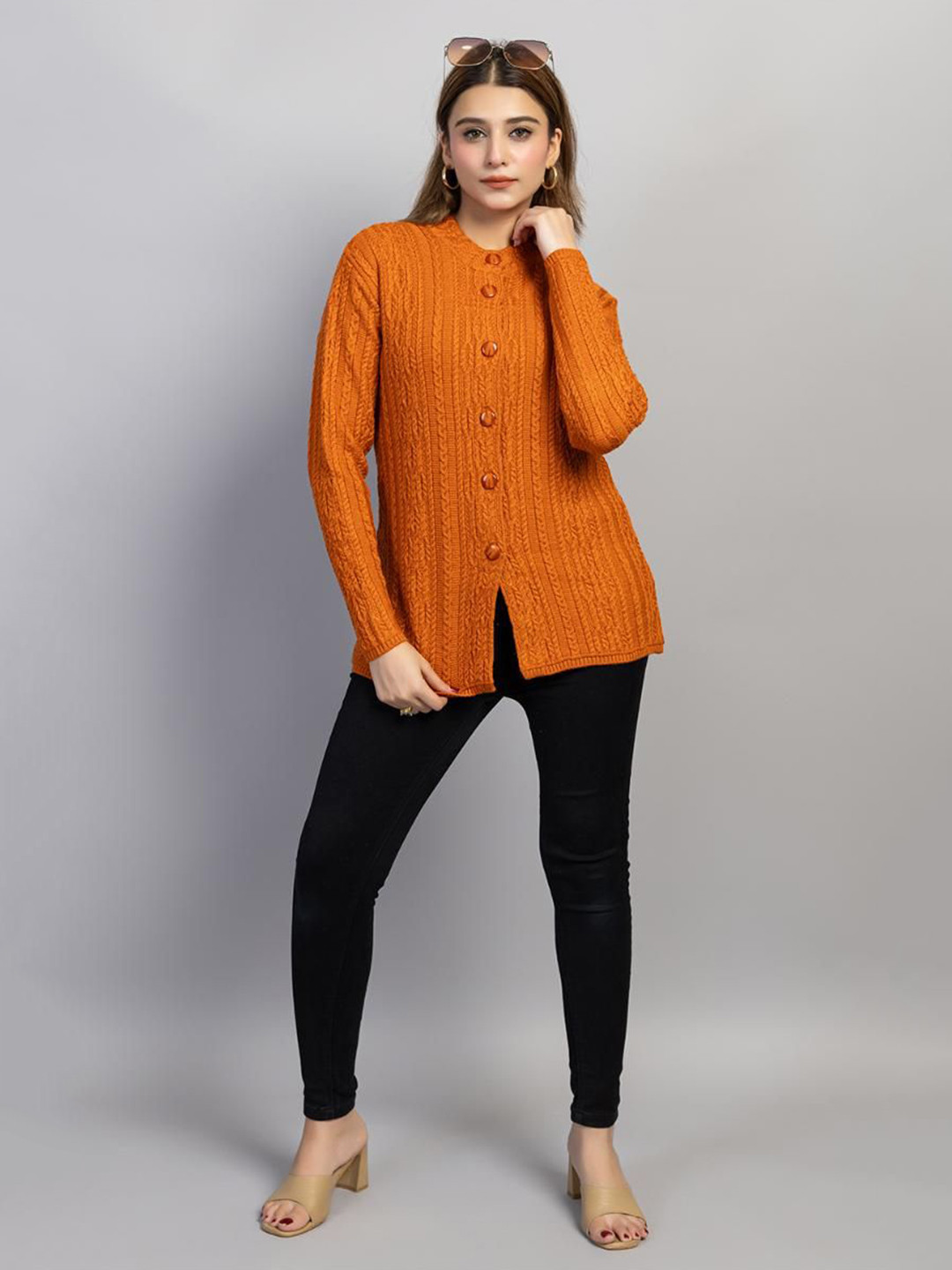 Dart Line Women Round Neck Cardigan